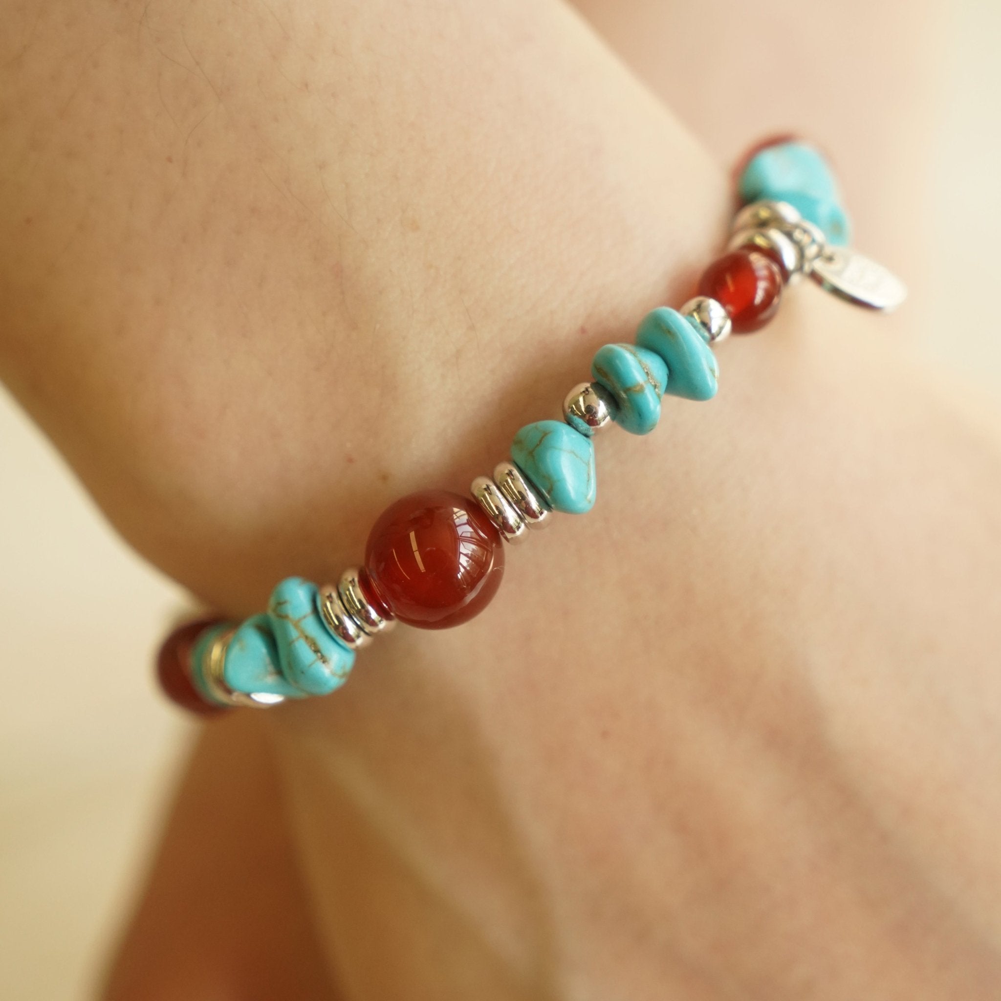 ToneTale Flora Bracelet in Red and Green | MADAX