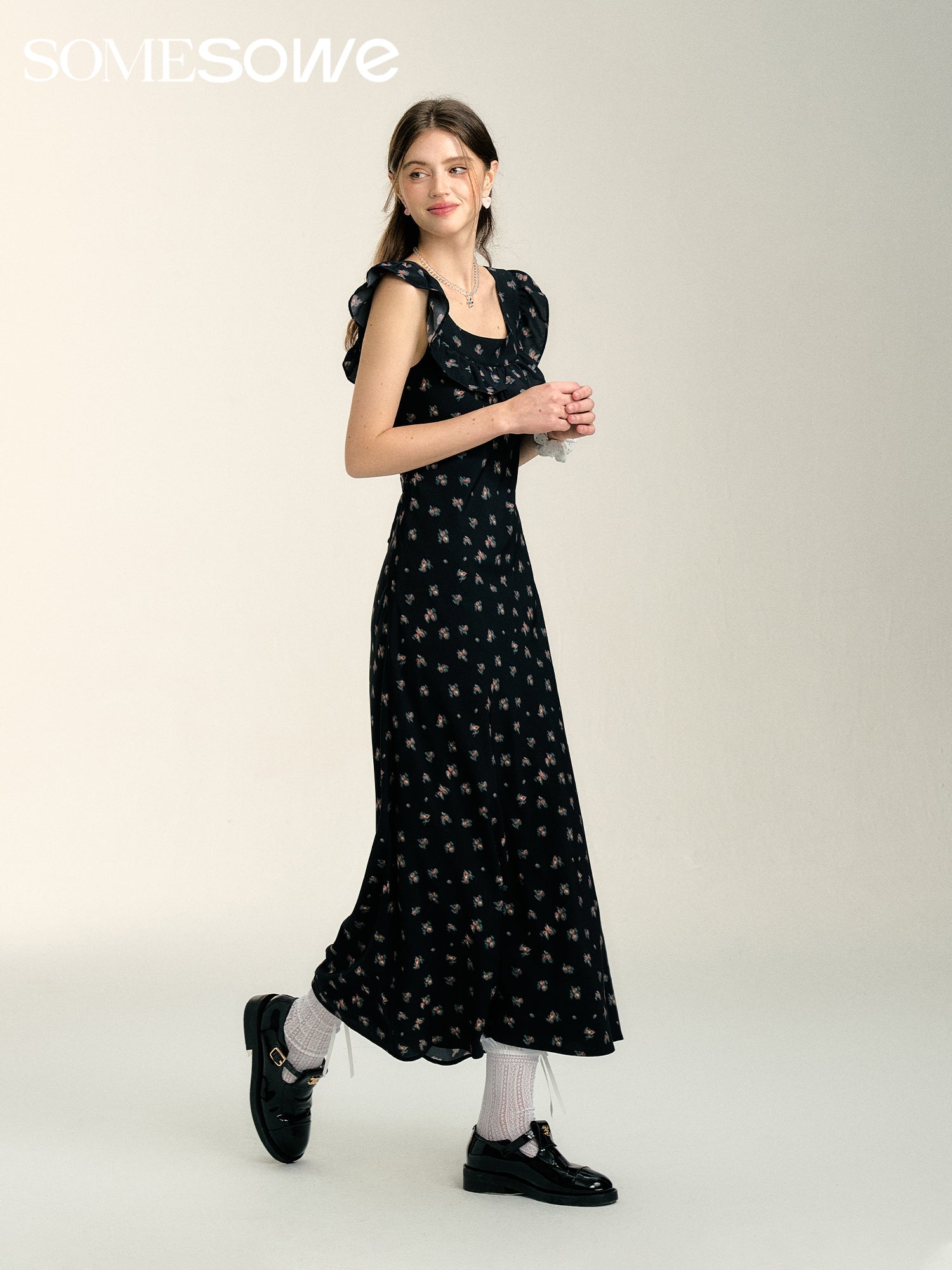 SOMESOWE Floral Dress in Black | MADA IN CHINA