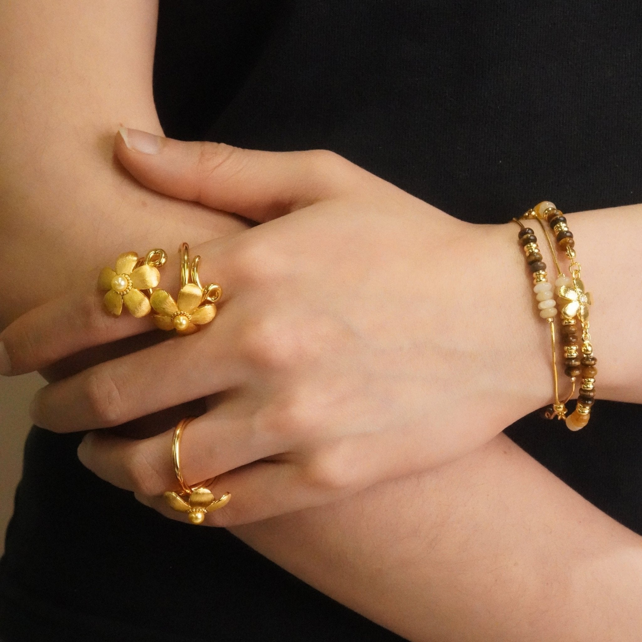 ToneTale Flower Rain Star Flower Ring 18K Gold | MADAX