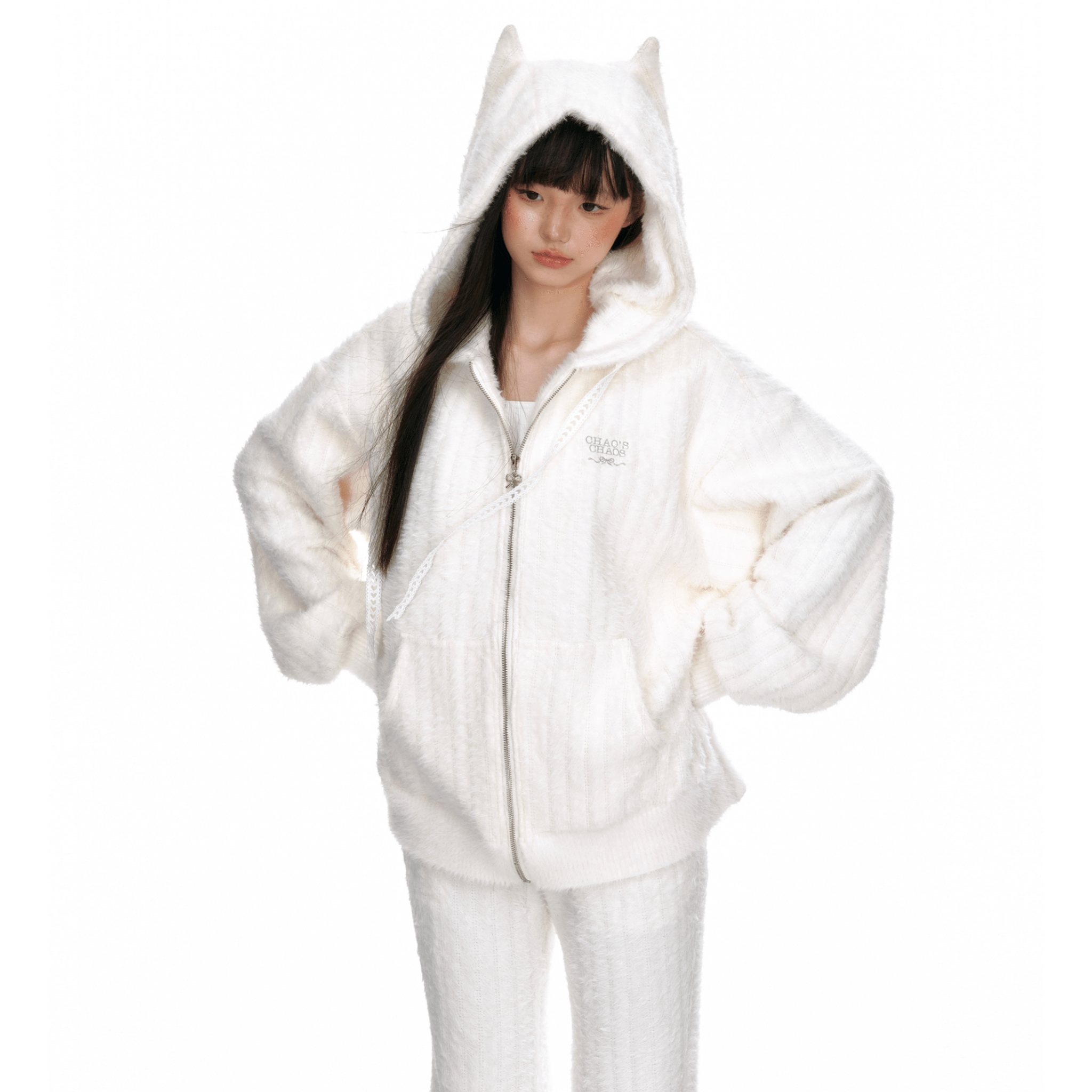 CHAOSCHAOS Fluffy Puppy Knit Fleece Hoodie in White | MADAX