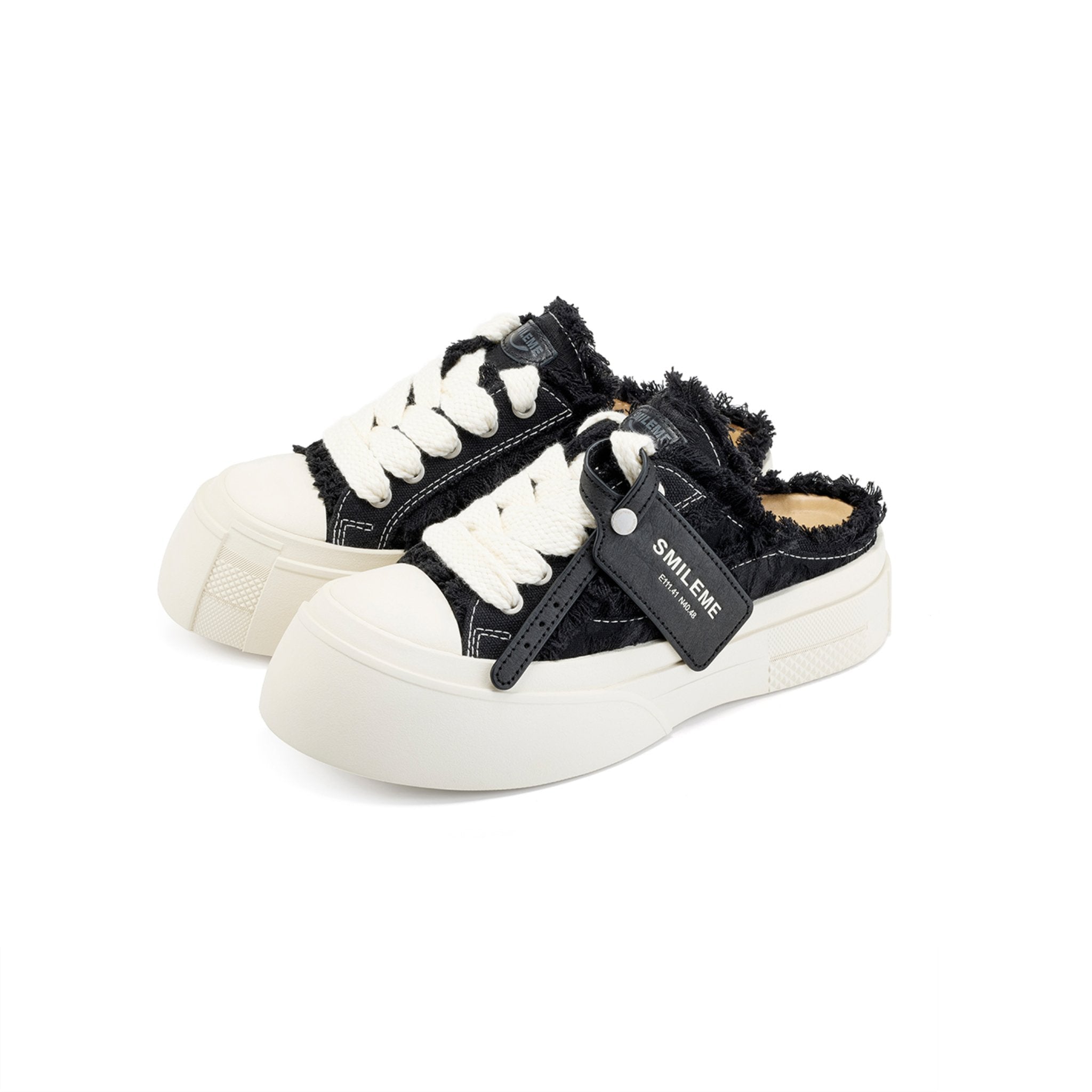 Smileme Fringed Slippers in Black | MADAX