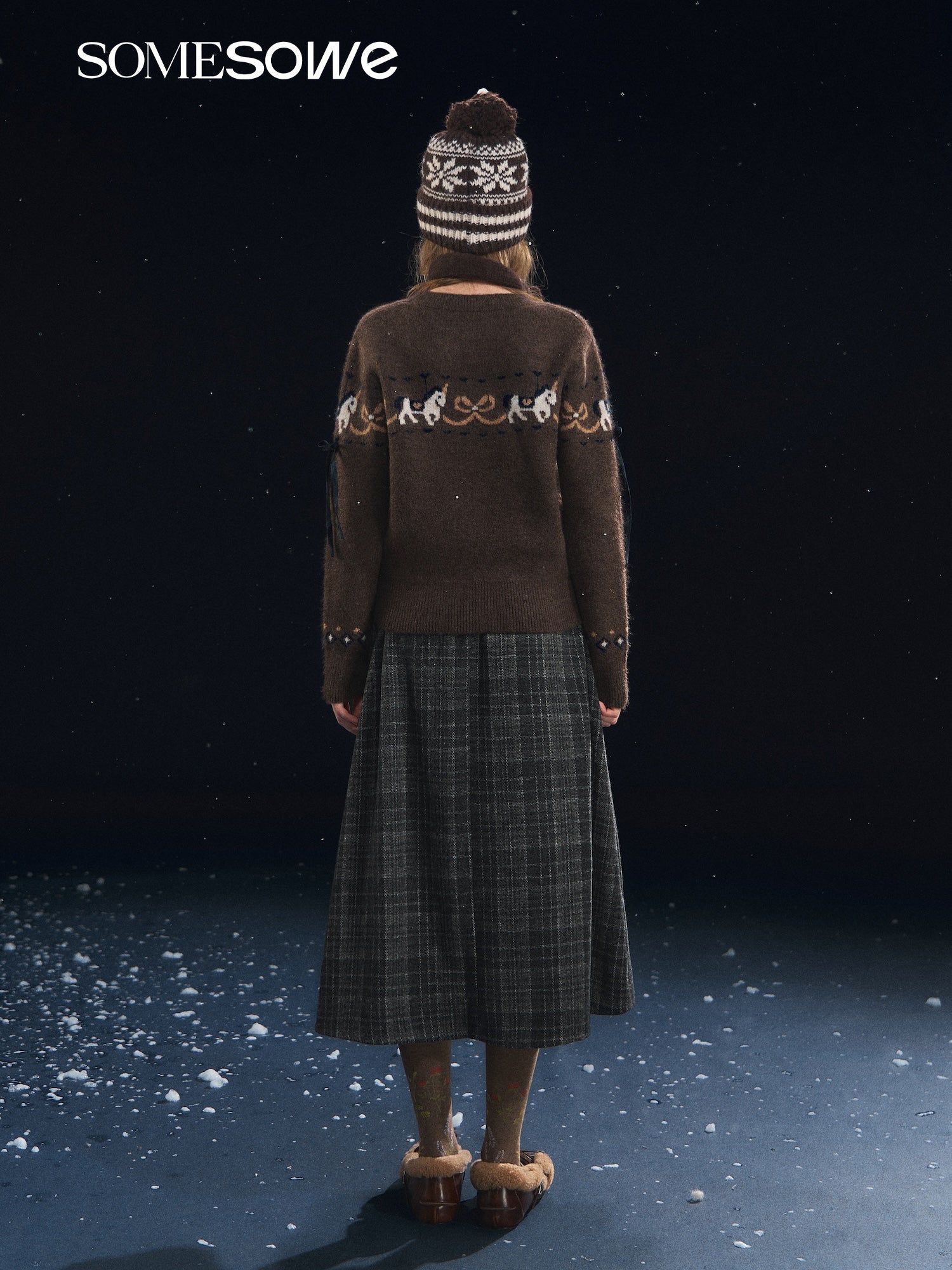 SOMESOWE Fun Spinning Pony Jacquard Sweater In Brown | MADAX