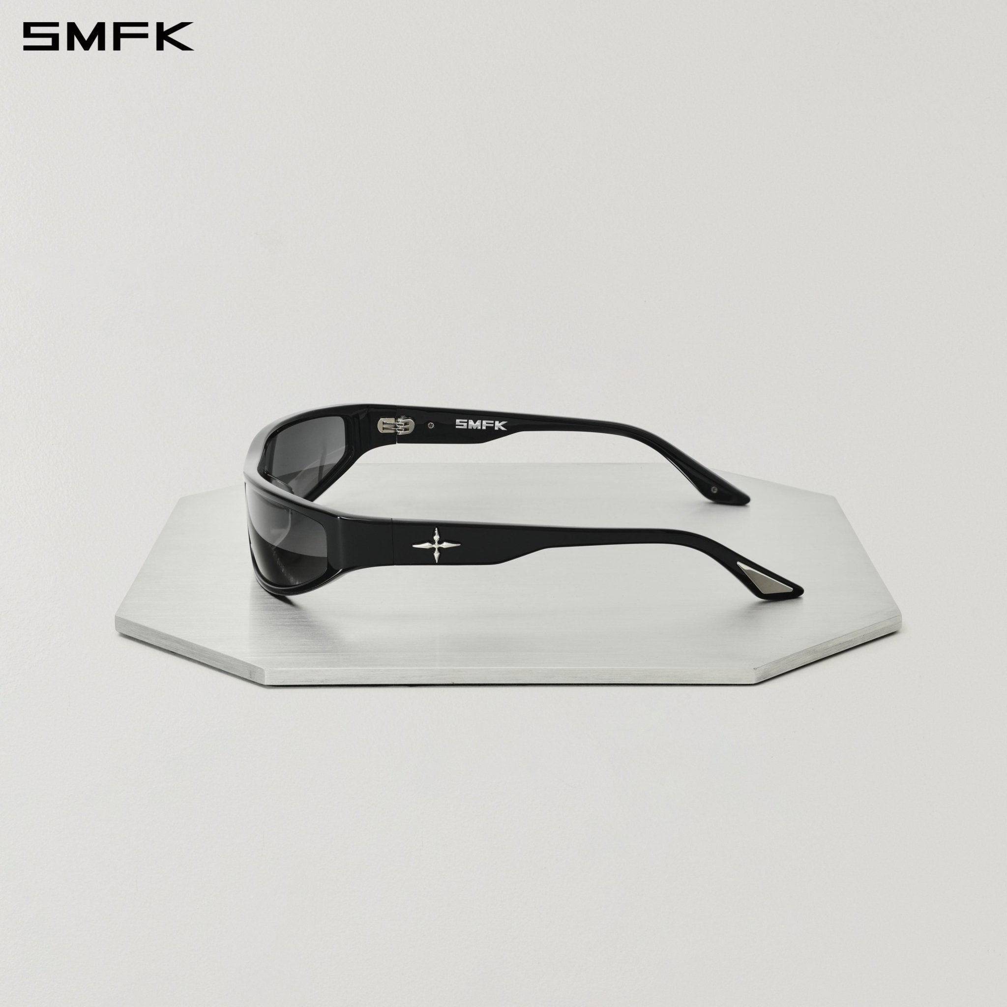 SMFK Future Eclipse Narrow-Frame Sunglasses in Black | MADAX