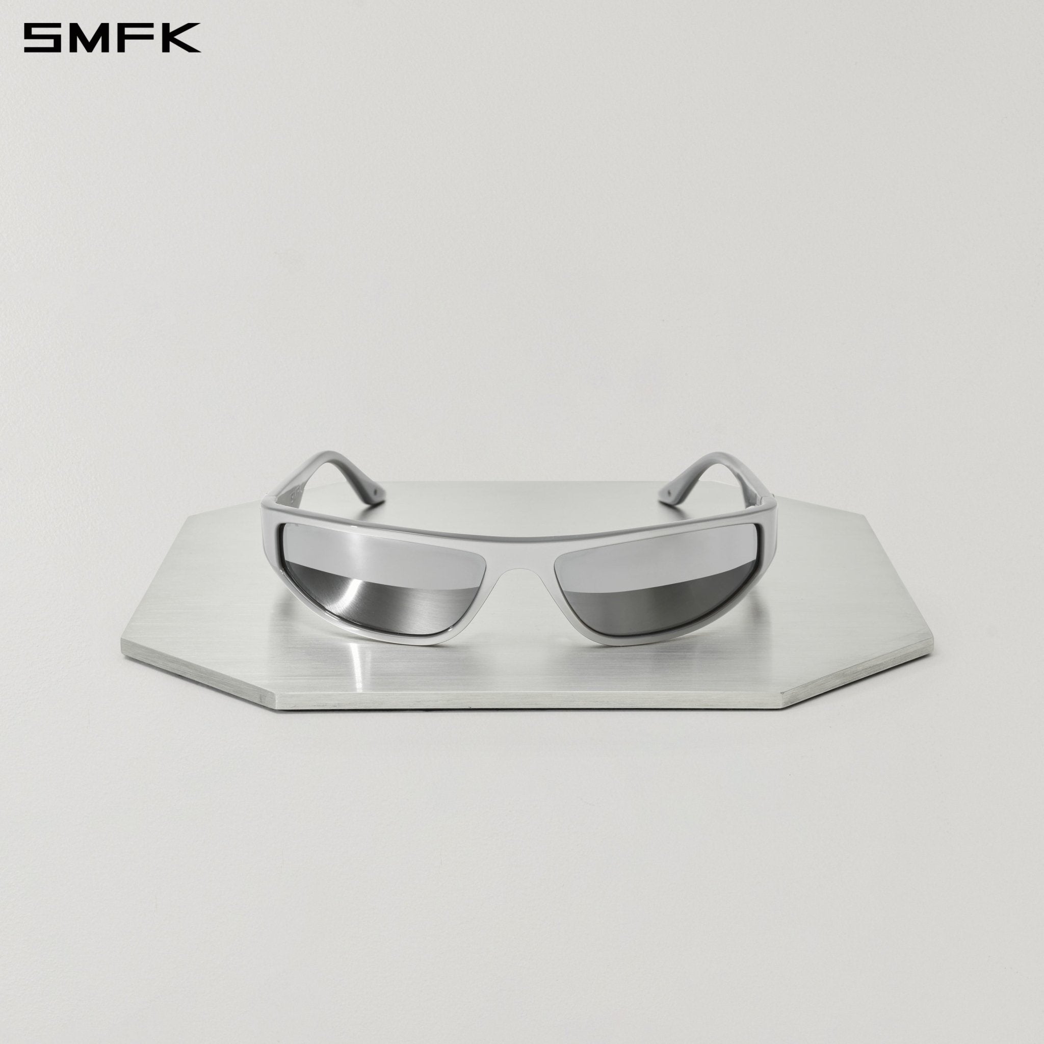 SMFK Future Eclipse Narrow-Frame Sunglasses in Silver | MADAX