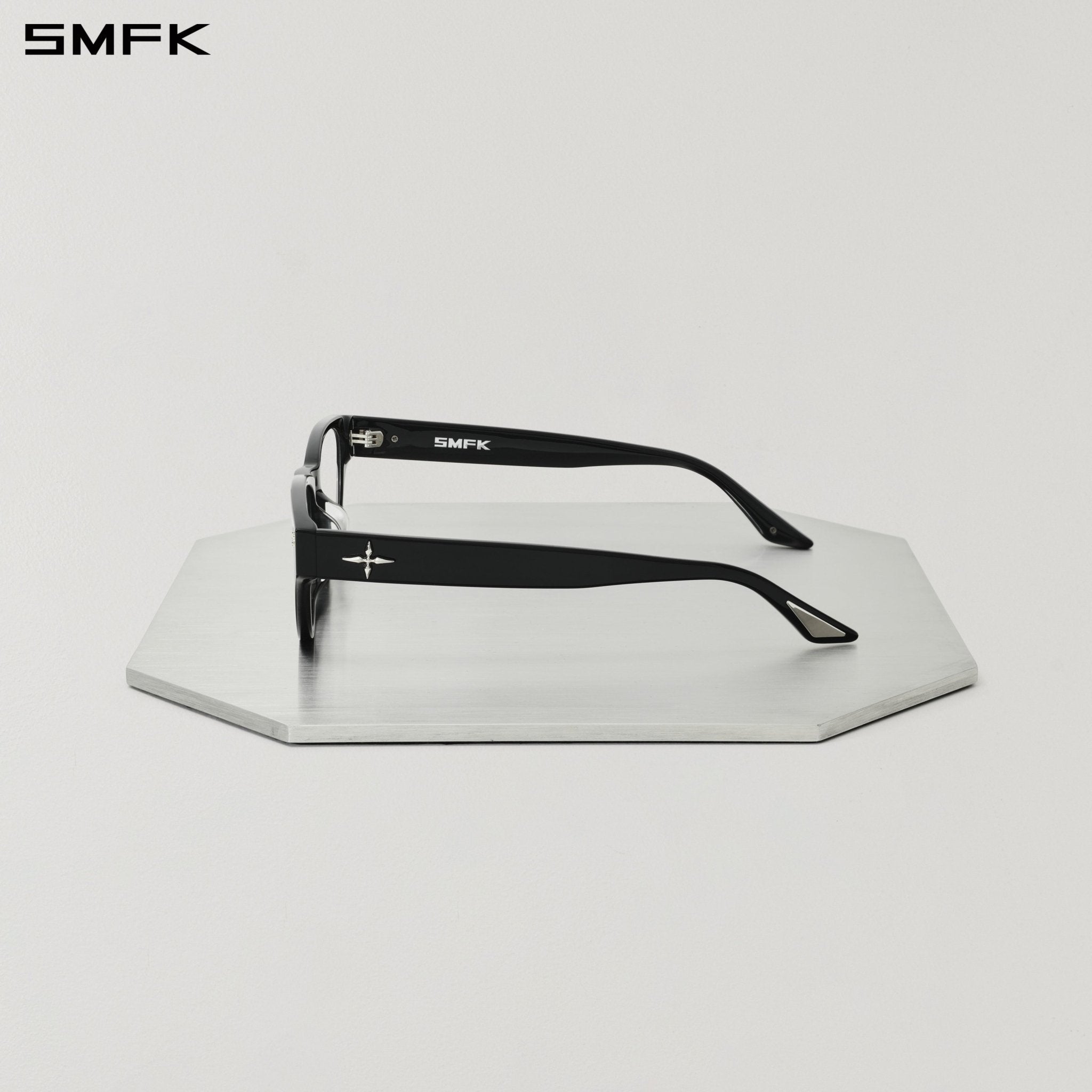 SMFK Future Geometric Optical Glasses in Black | MADAX