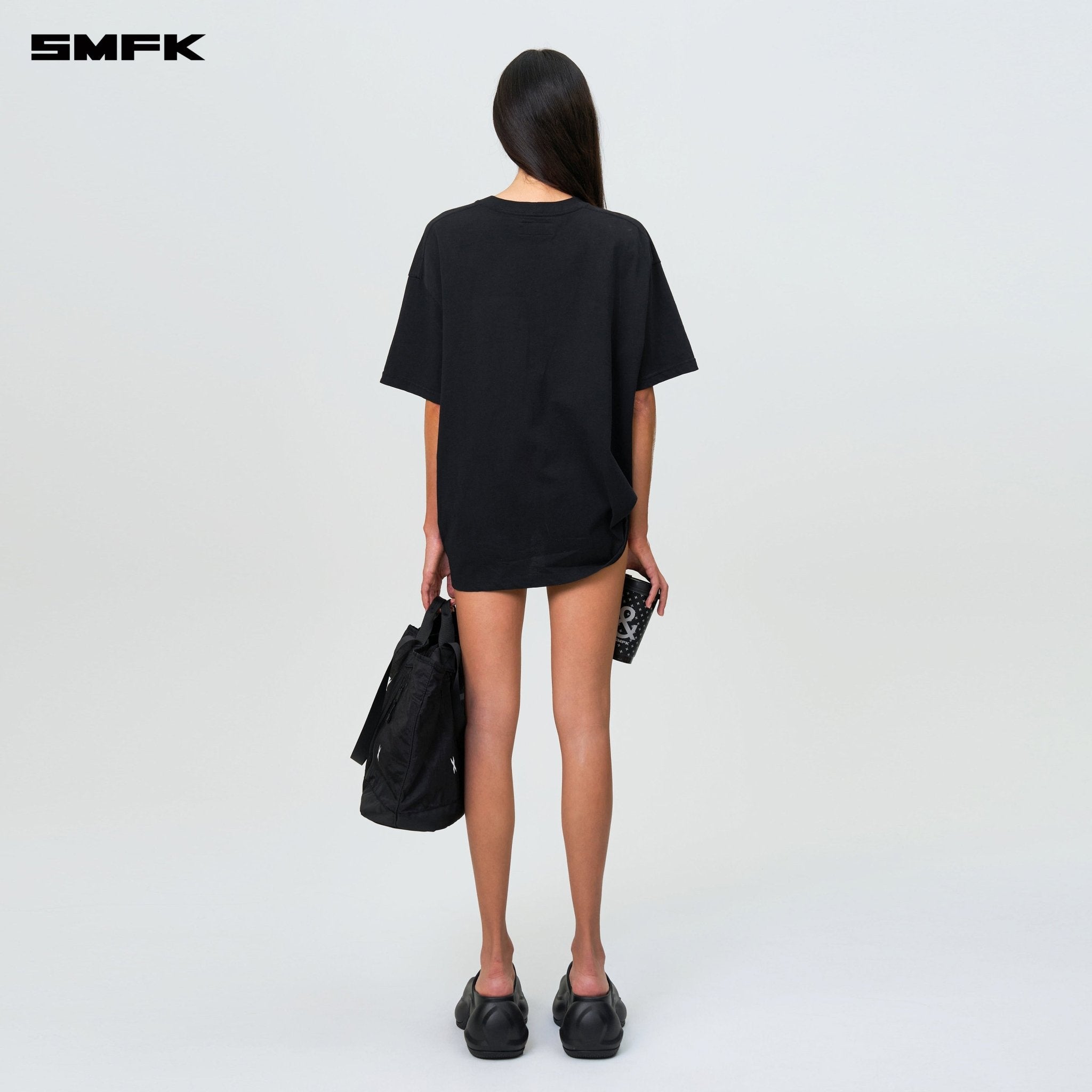 SMFK Future Loose Tee Black | MADAX