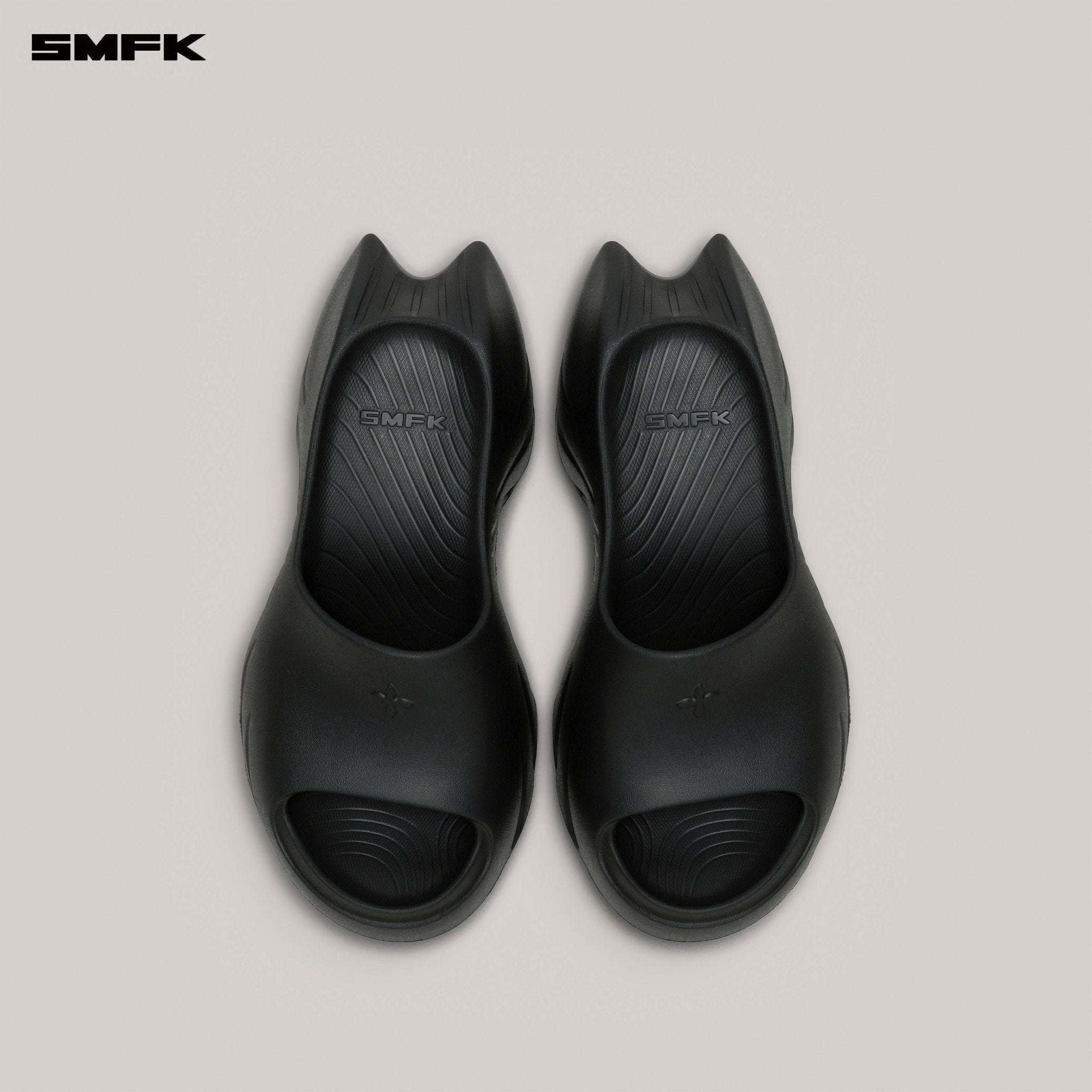 SMFK Future Mirage High Slipper In Black | MADAX
