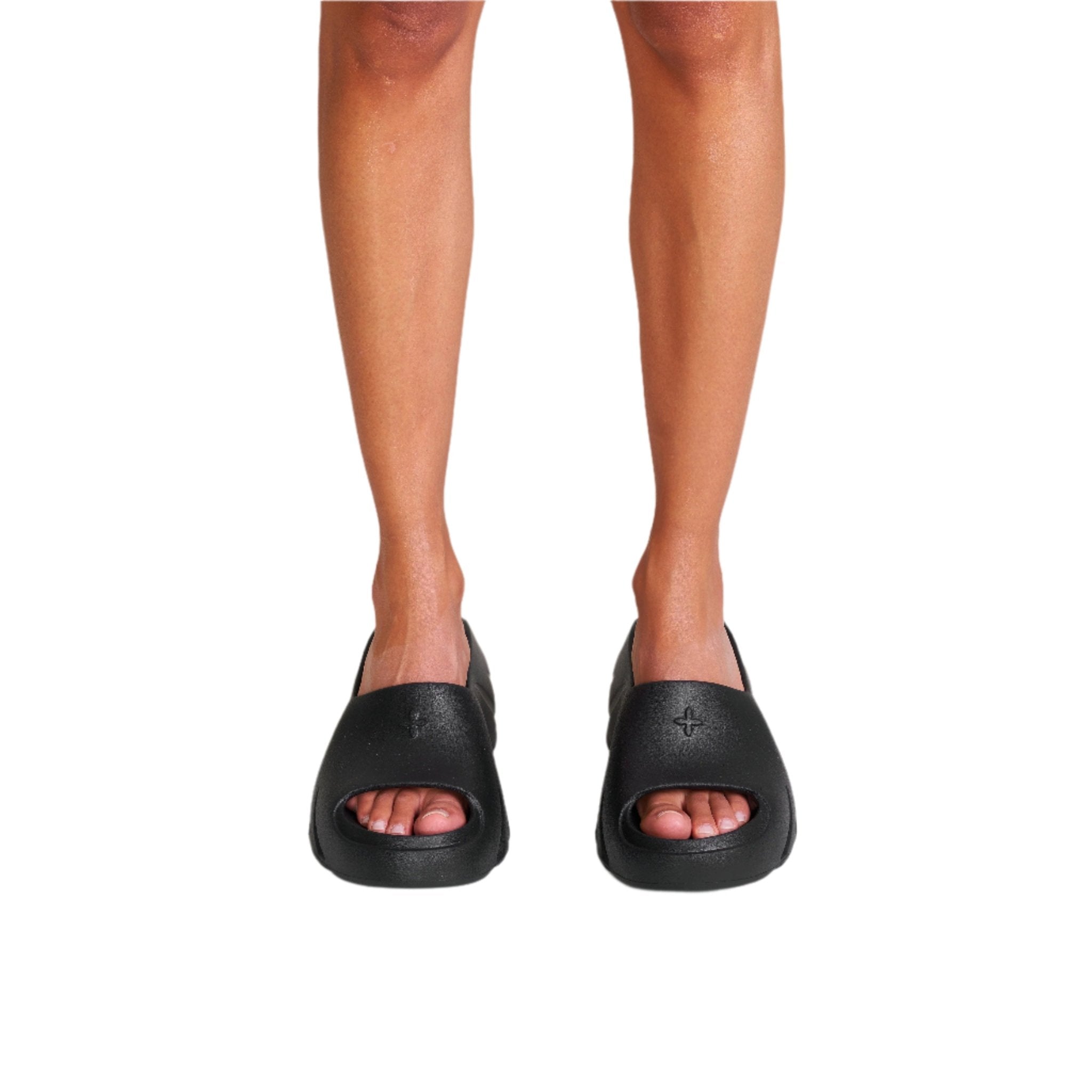 SMFK Future Mirage High Slipper In Black | MADAX