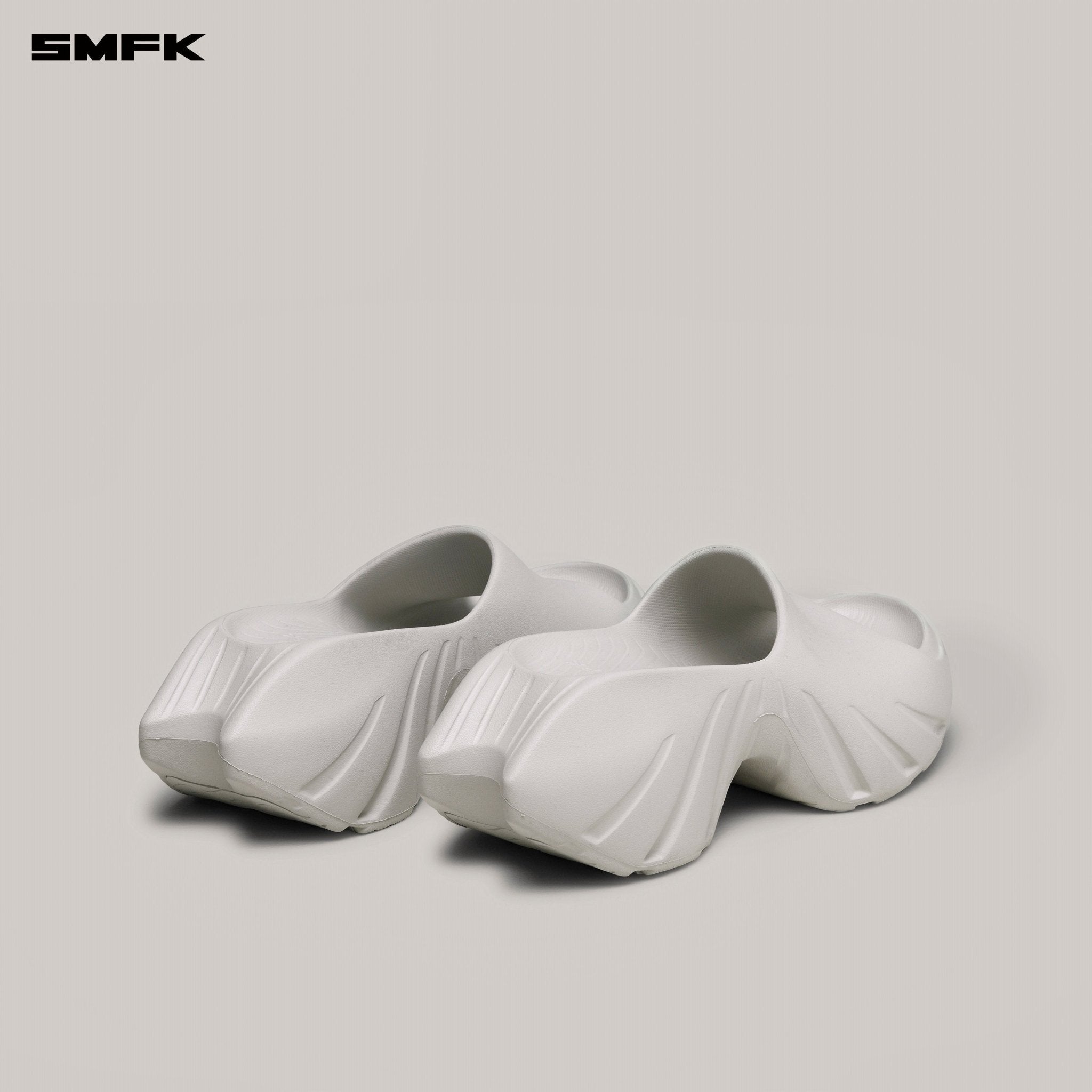 SMFK Future Mirage High Slipper In White | MADAX
