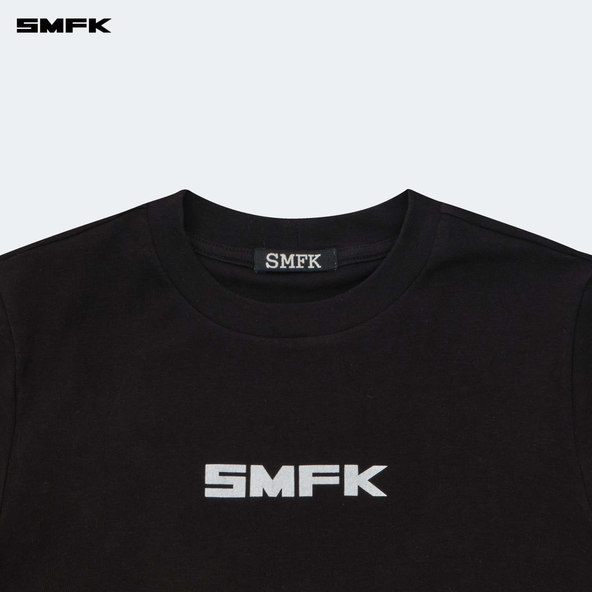 SMFK FUTURE Mode Standard Fit Tee Black | MADAX