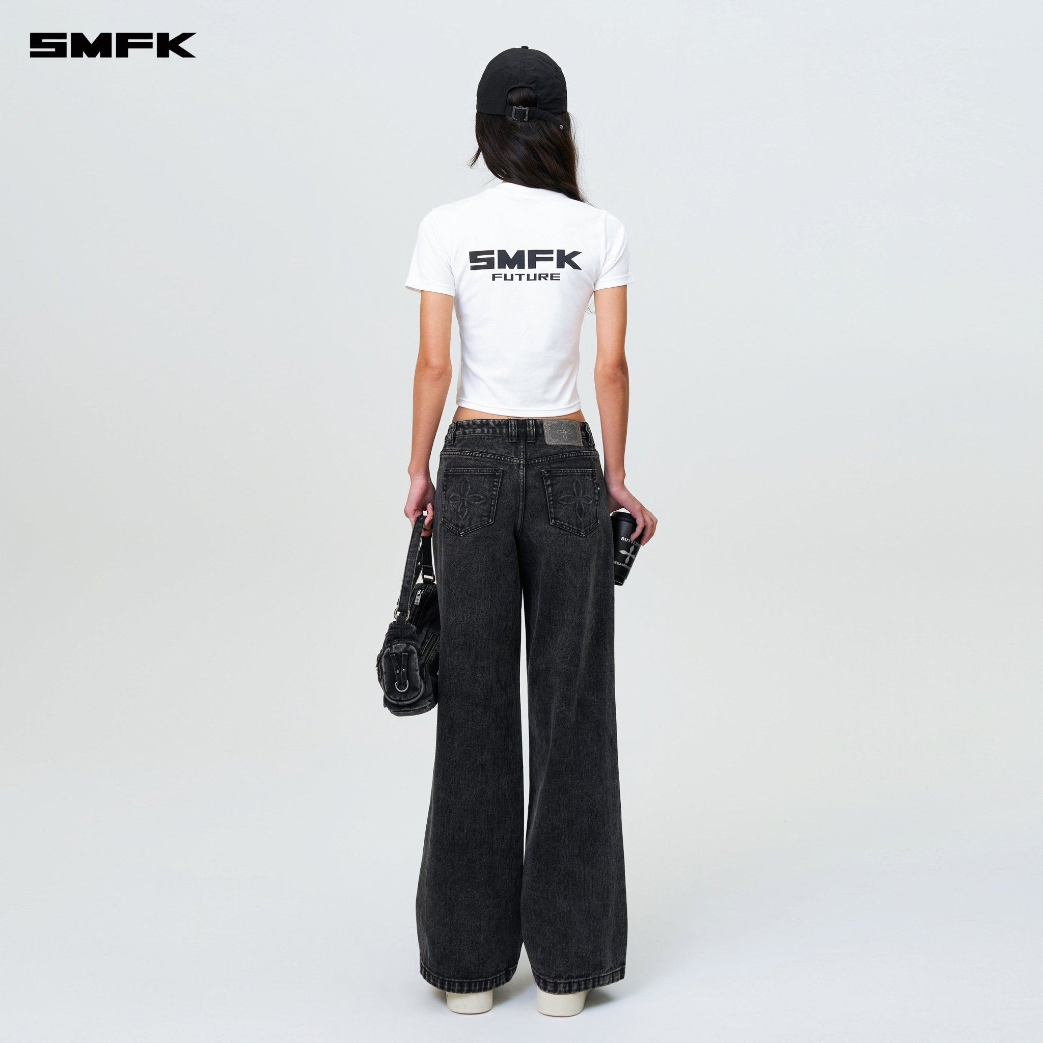 SMFK FUTURE Mode Standard Fit Tee Cream | MADAX