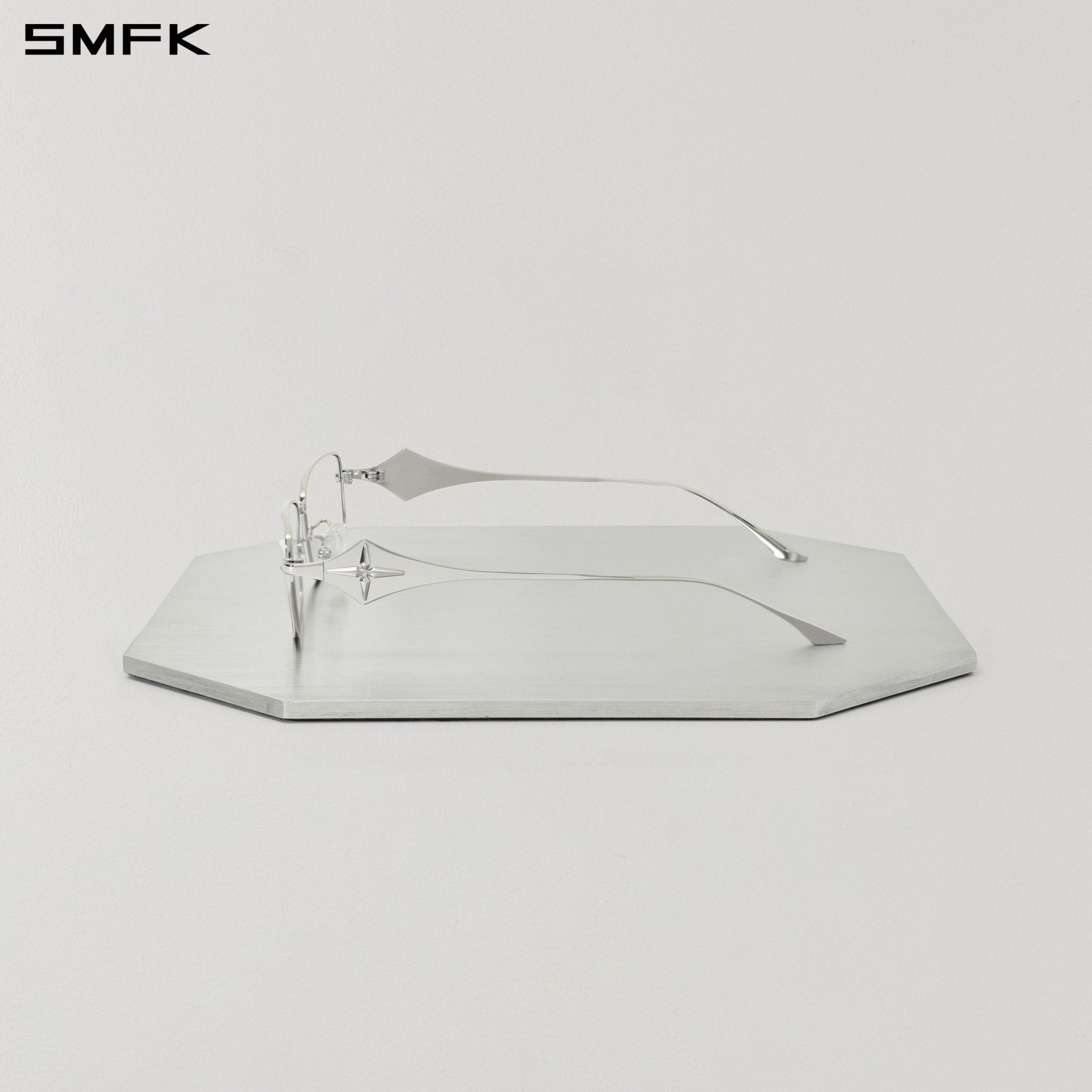 SMFK Future Prism Optical Glasses in Silver | MADAX