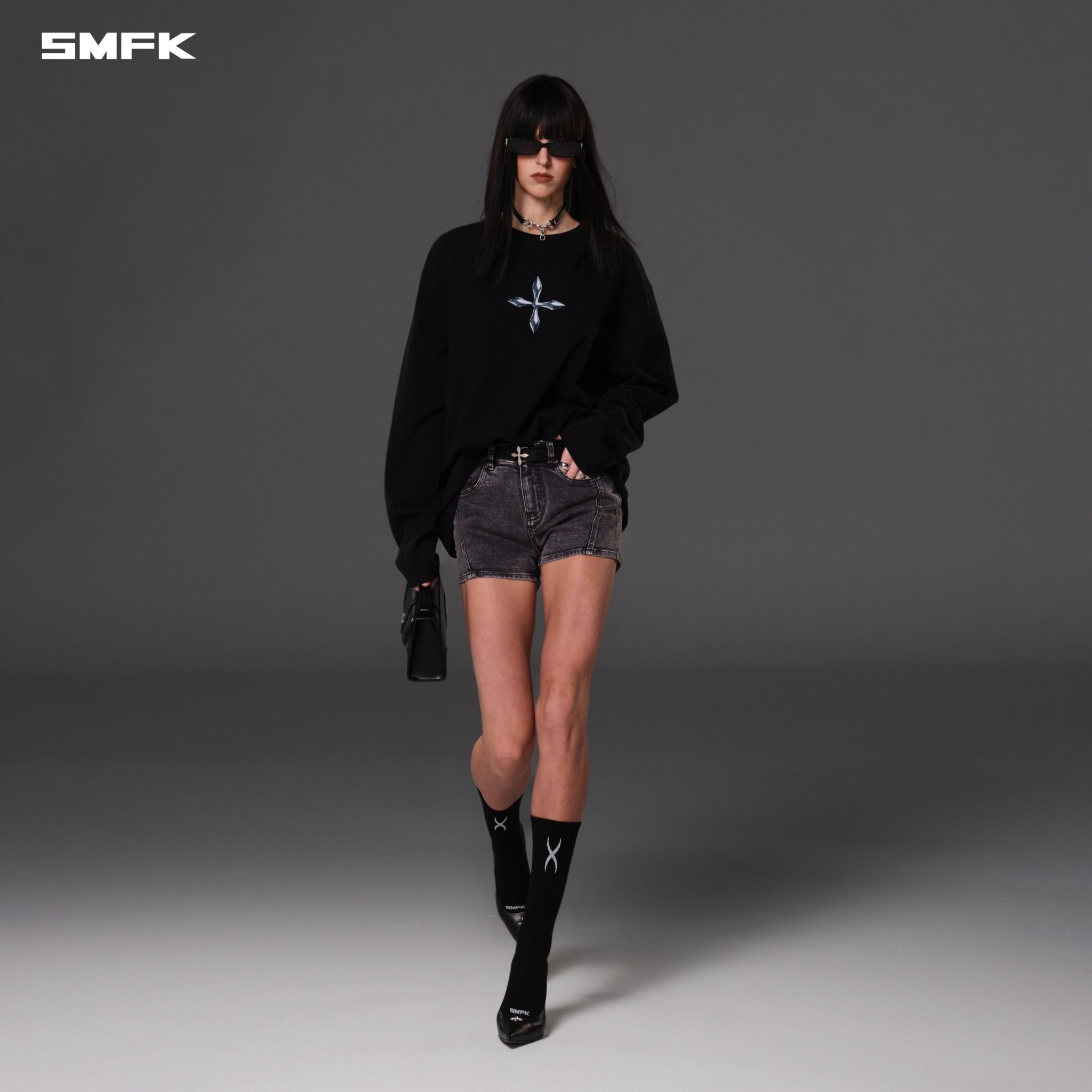 SMFK Future Reflection Pullover In Wild Black | MADAX