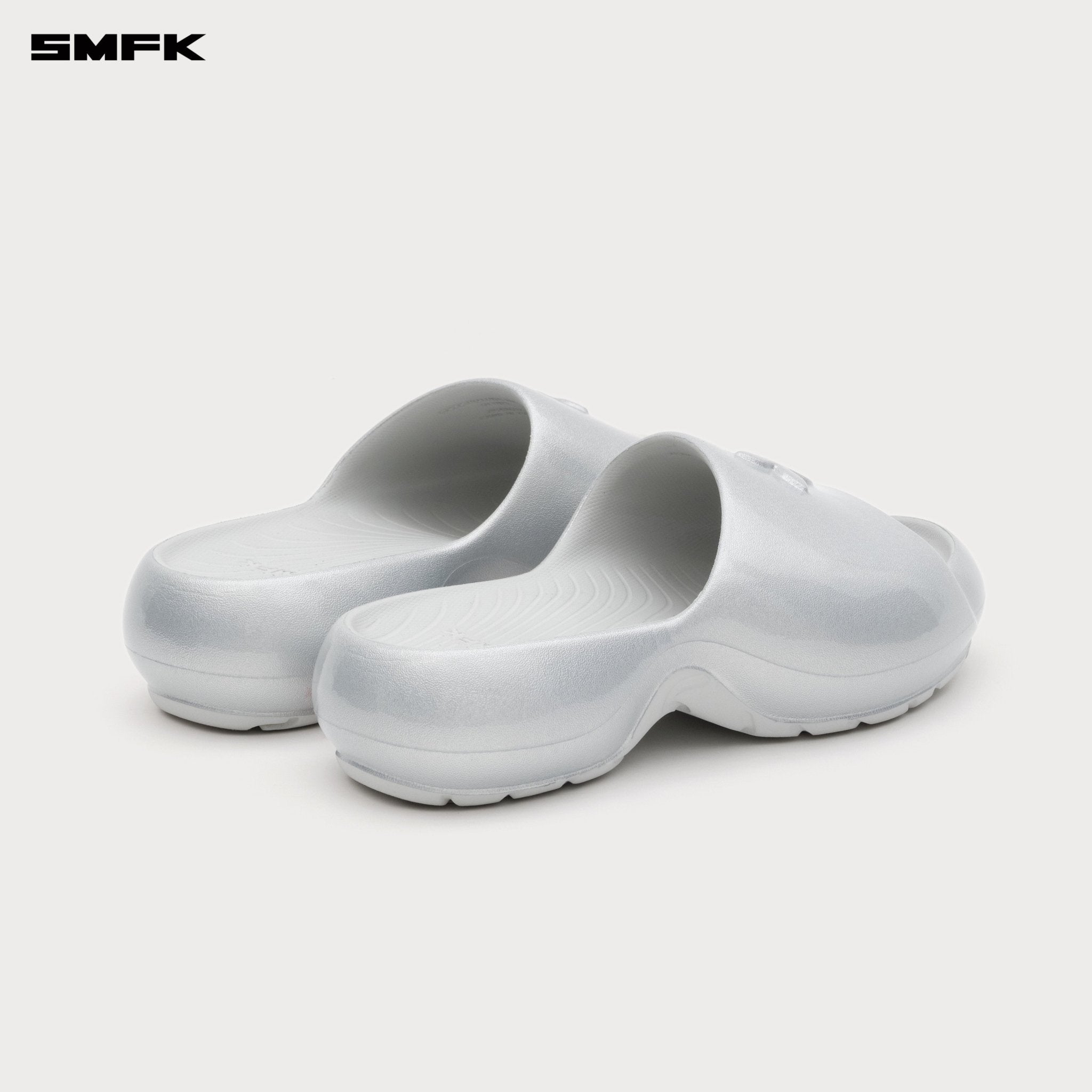 SMFK Future Ripple All - In - One Slippers In Silver | MADAX