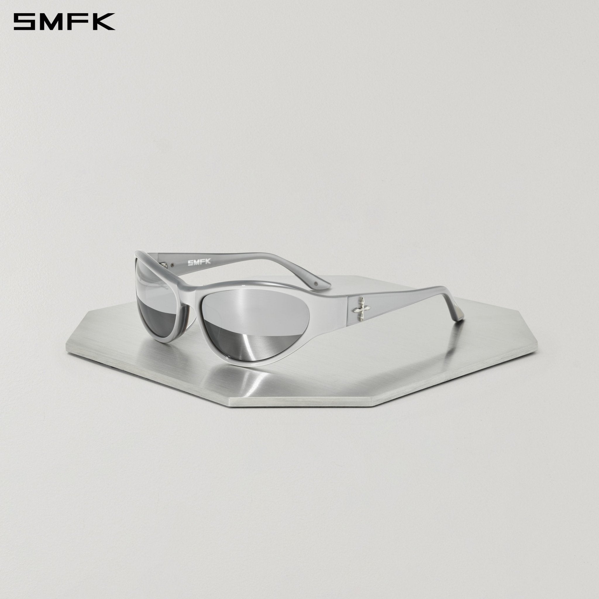 SMFK Future Storm Classic Sunglasses in Silver | MADAX