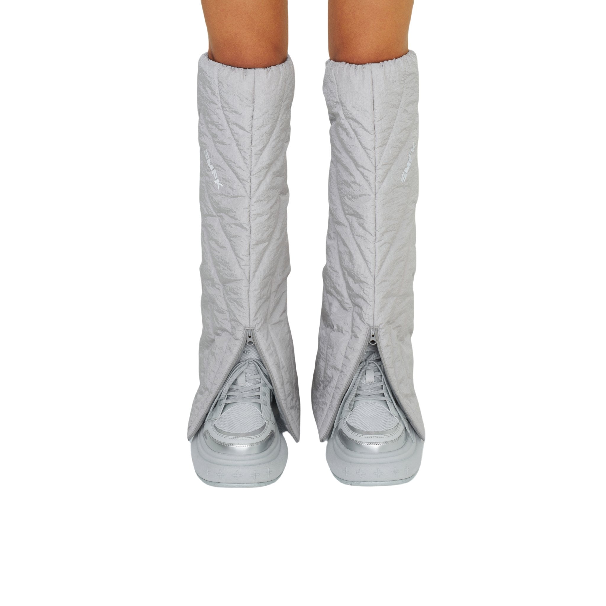 SMFK FUTURE Storm Leg Warmer In Silver | MADAX