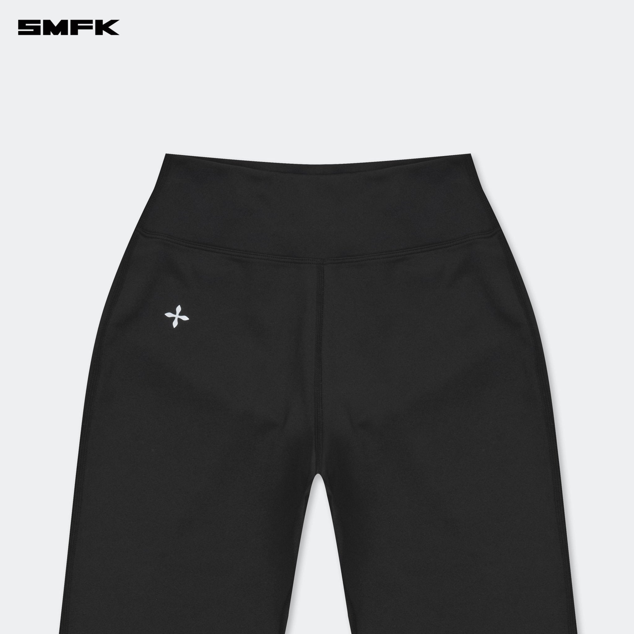 SMFK FUTURE X - Heat Shaping Flared Pants Black | MADAX