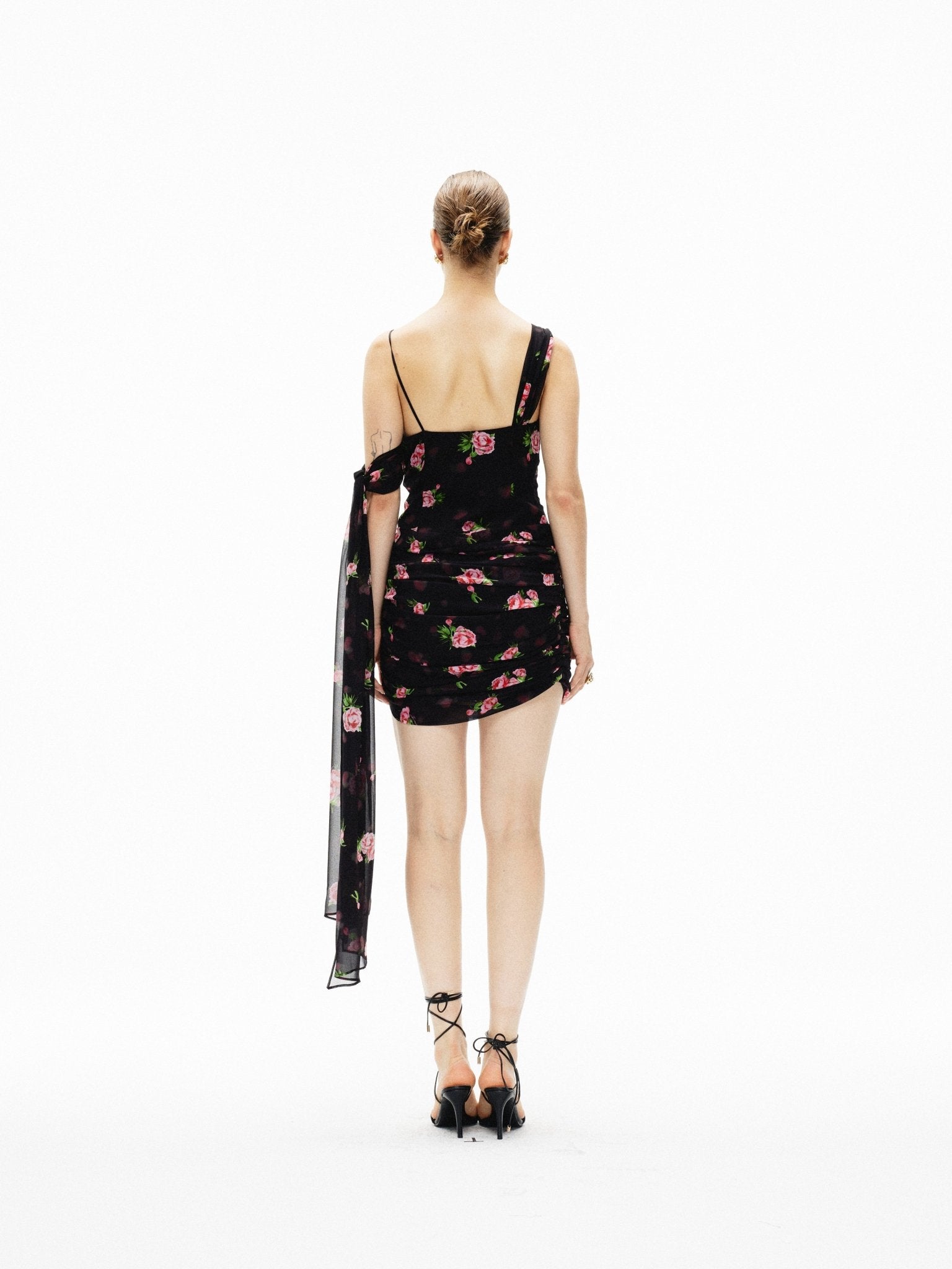 ARTE PURA Gilded Leaf Pleated Print Dress In Black | MADAX
