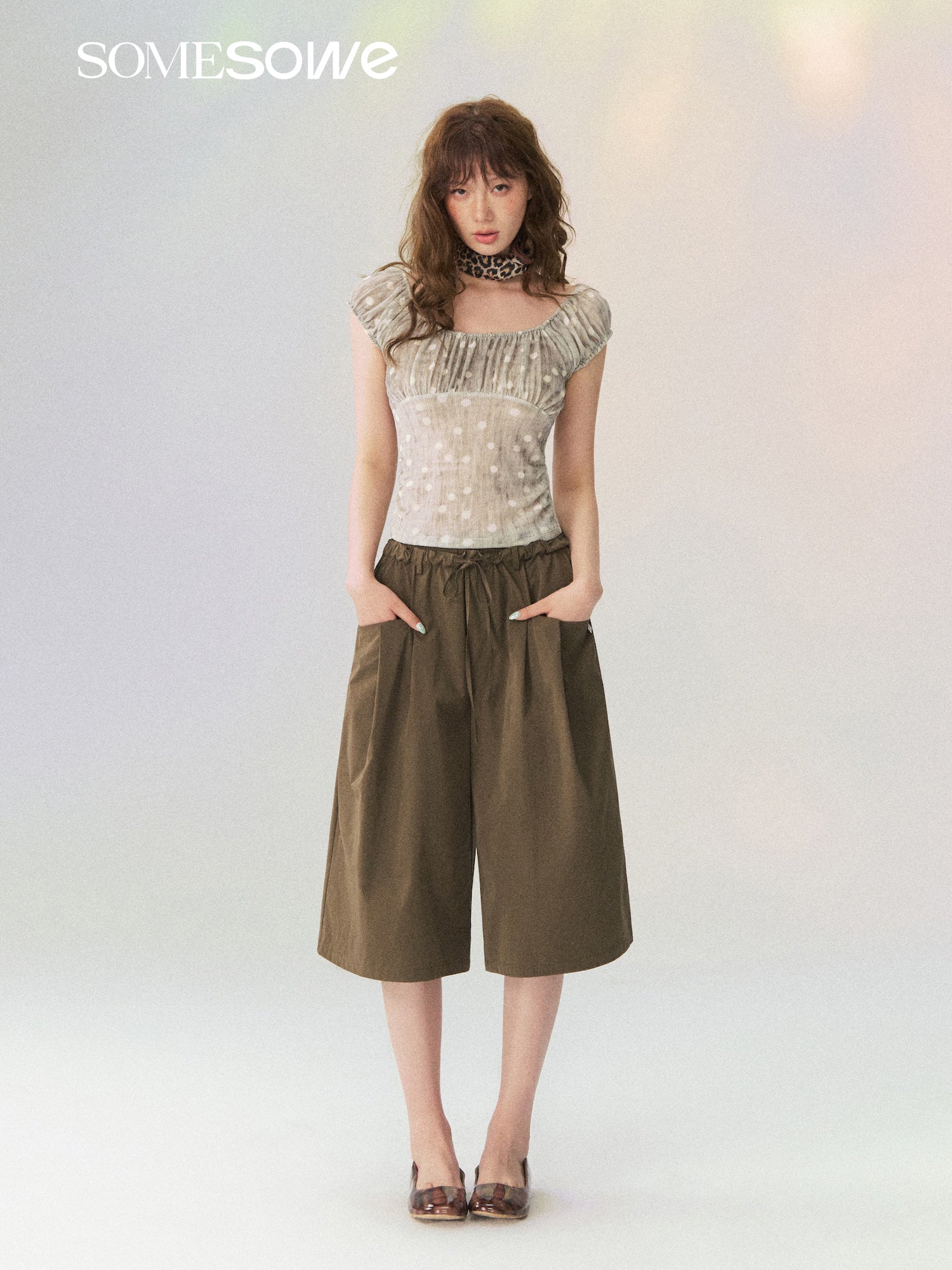 SOMESOWE Grey Polka Dot Short-Sleeved T-Shirt with Ruching | MADAX
