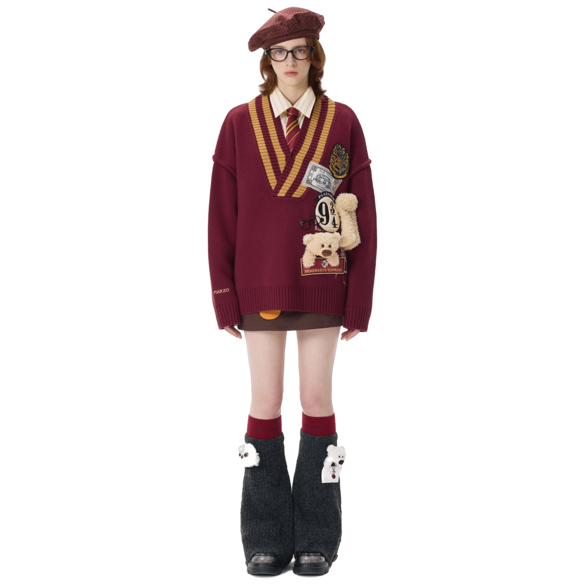 13DE MARZO Harry Potter Platform 9¾ V - neck Sweater in Red | MADAX