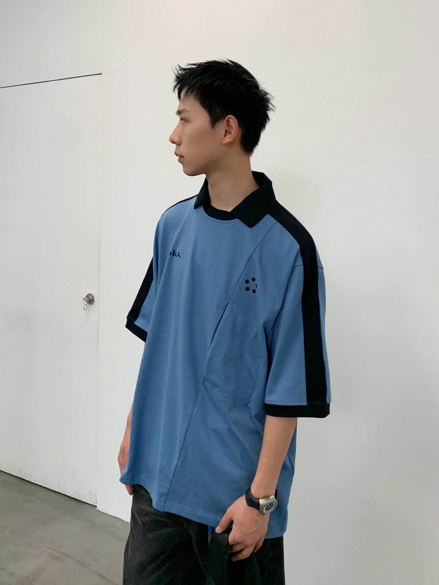 ARCH Haze Blue Invisible Zipper Pocket Short Sleeve T - Shirt | MADA IN CHINA