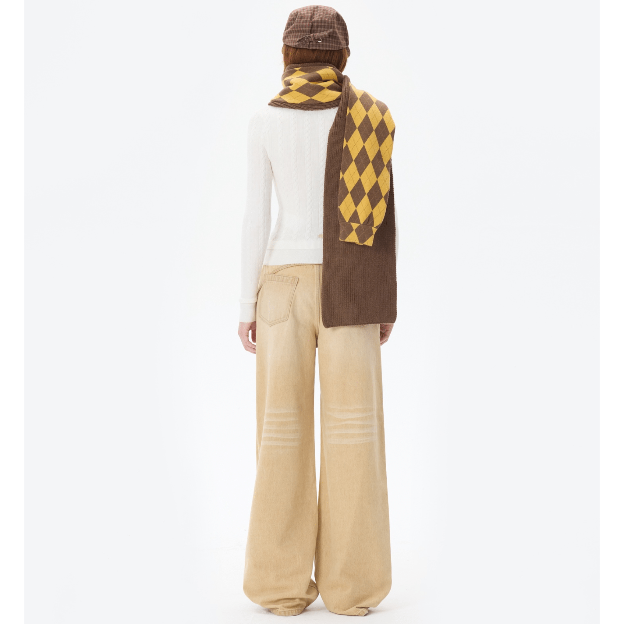 13DE MARZO Hogwarts Four Houses Bear Scarf Hufflepuff in Brown | MADAX