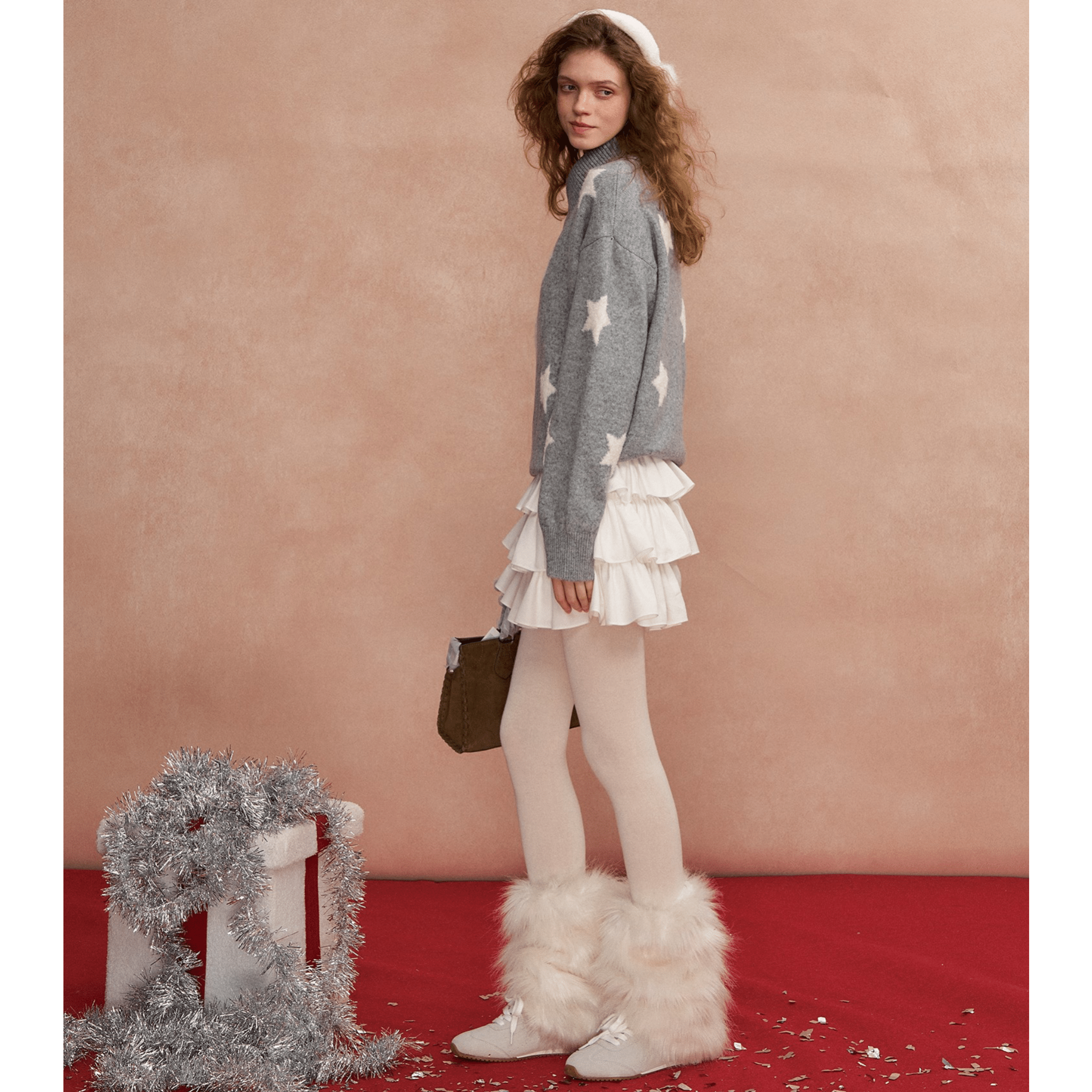 SOMESOWE Irregular Collar Star Sweater in Gray | MADAX