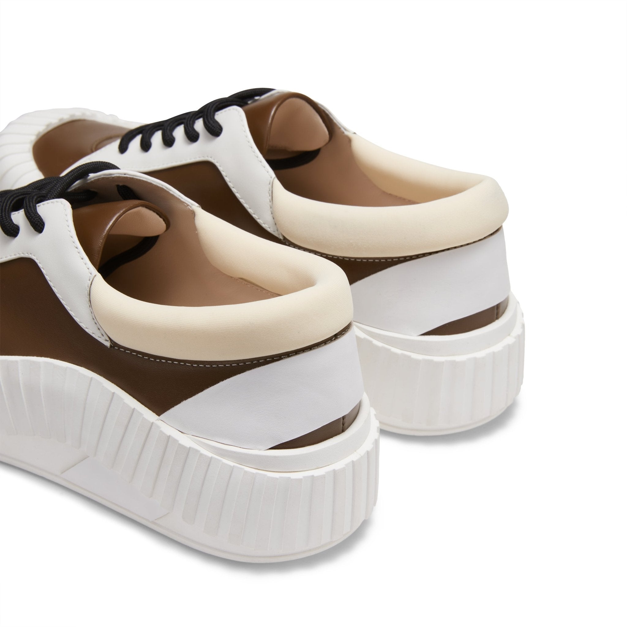 LOST IN ECHO Irregular Wavy Edge Thick-soled Casual Shoes in Brown | MADA IN CHINA