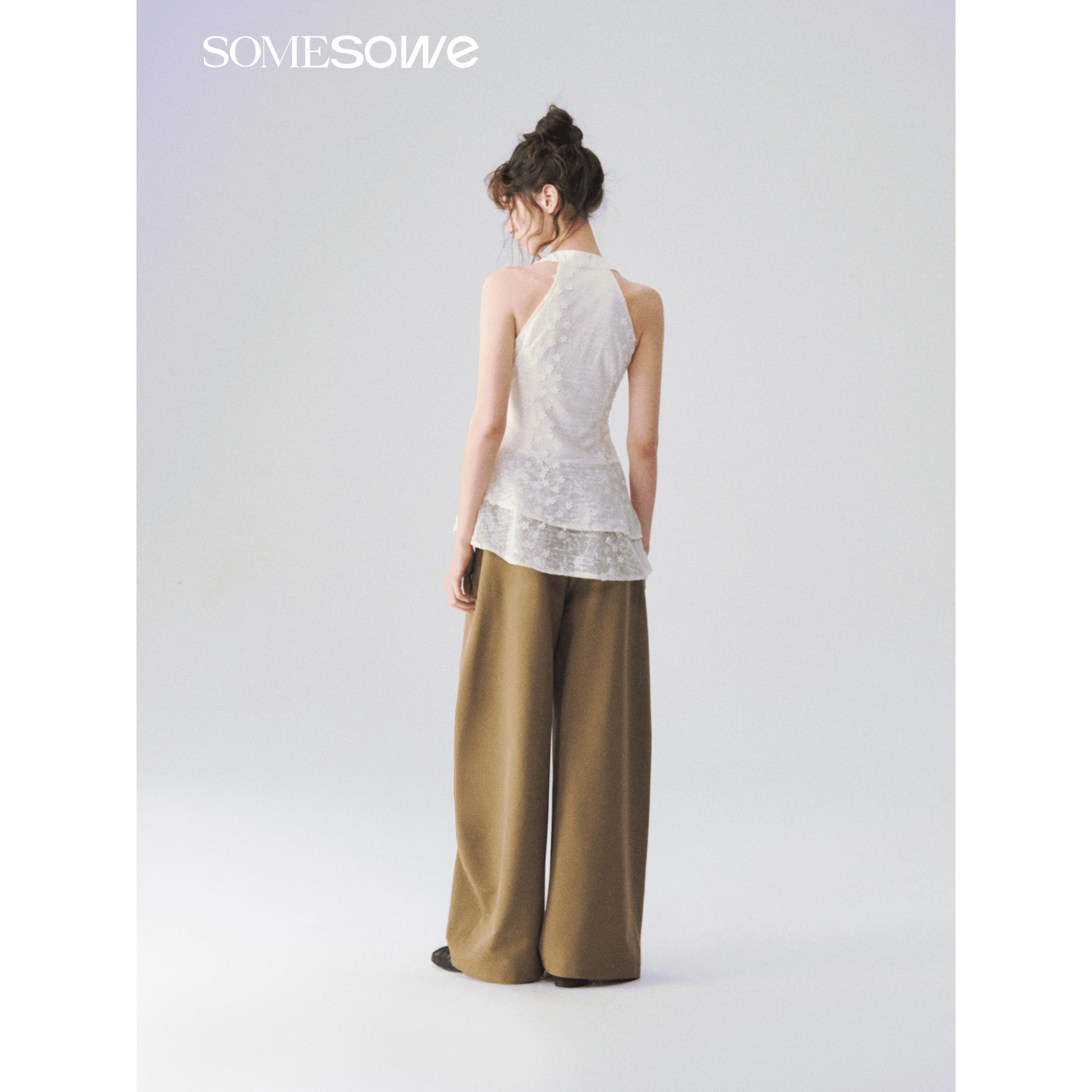 SOMESOWE Jacquard V-neck Vest in White | MADAX