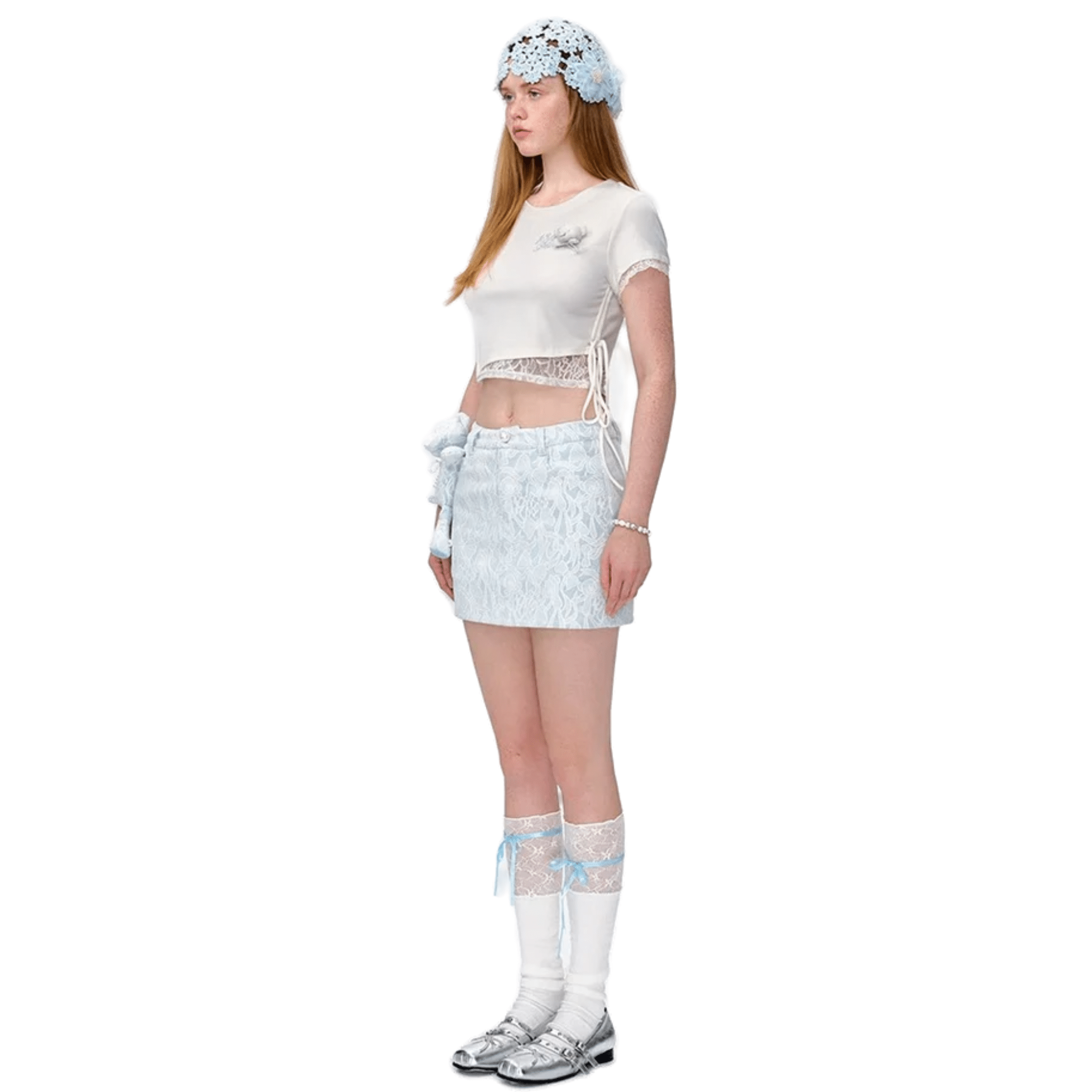 13DE MARZO Lace Slim Basic Short T-shirt in White | MADAX