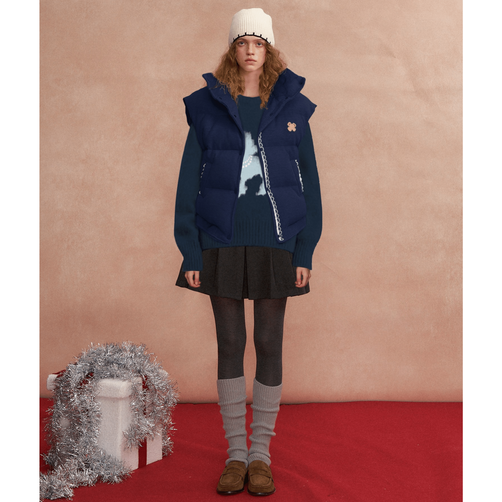 SOMESOWE Lace - trimmed Stand - up Collar Bread Vest in Navy Blue | MADAX