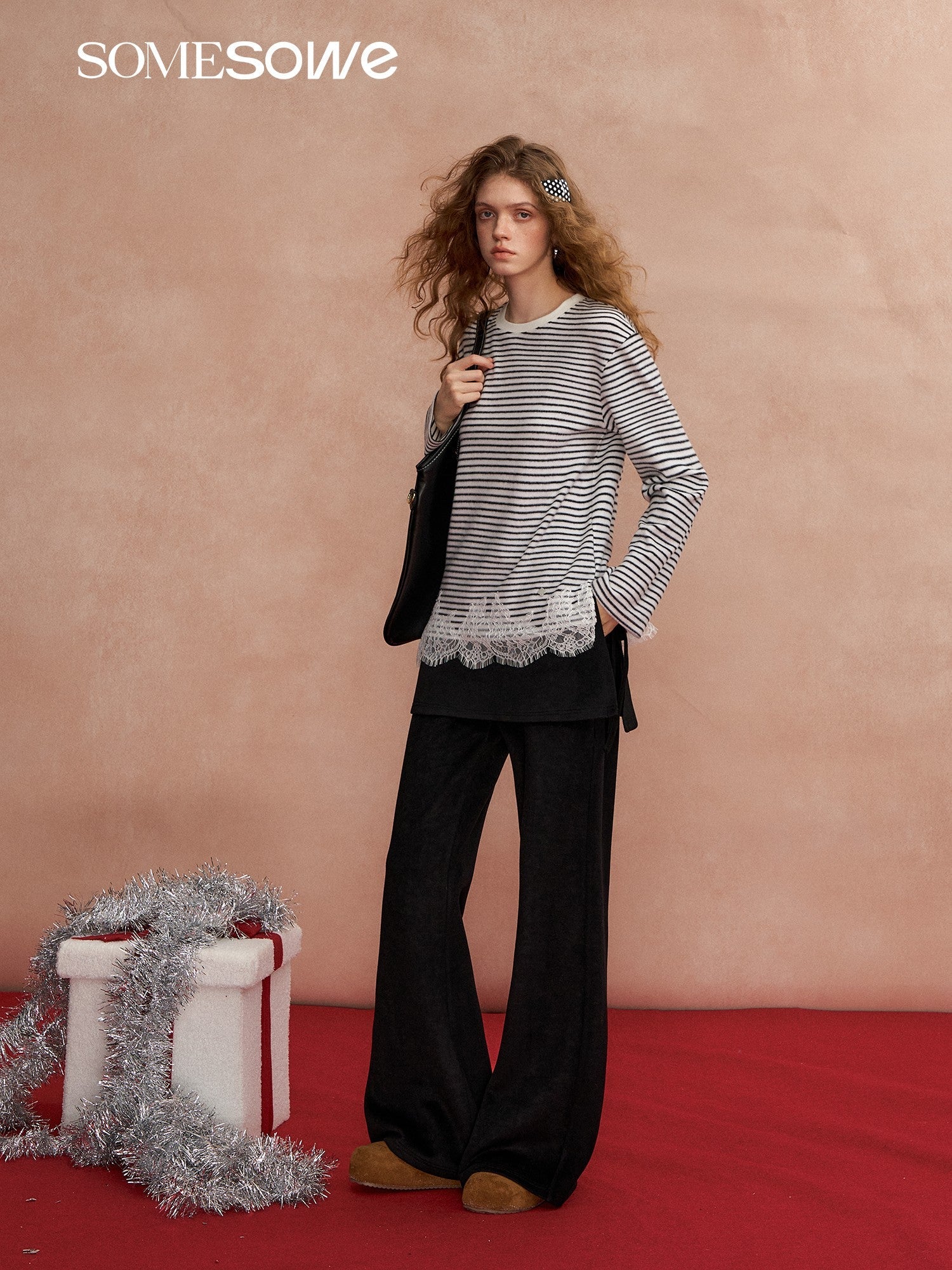 SOMESOWE Lace - trimmed Striped Long - Sleeve T-Shirt In Black and White | MADAX