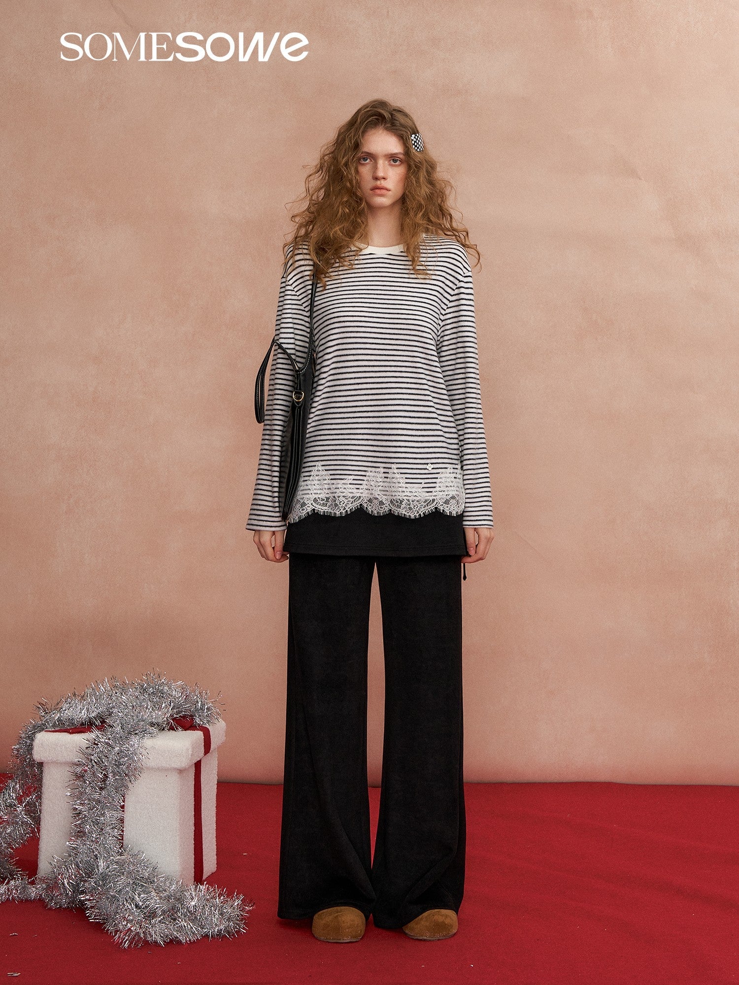 SOMESOWE Lace - trimmed Striped Long - Sleeve T-Shirt In Black and White | MADAX