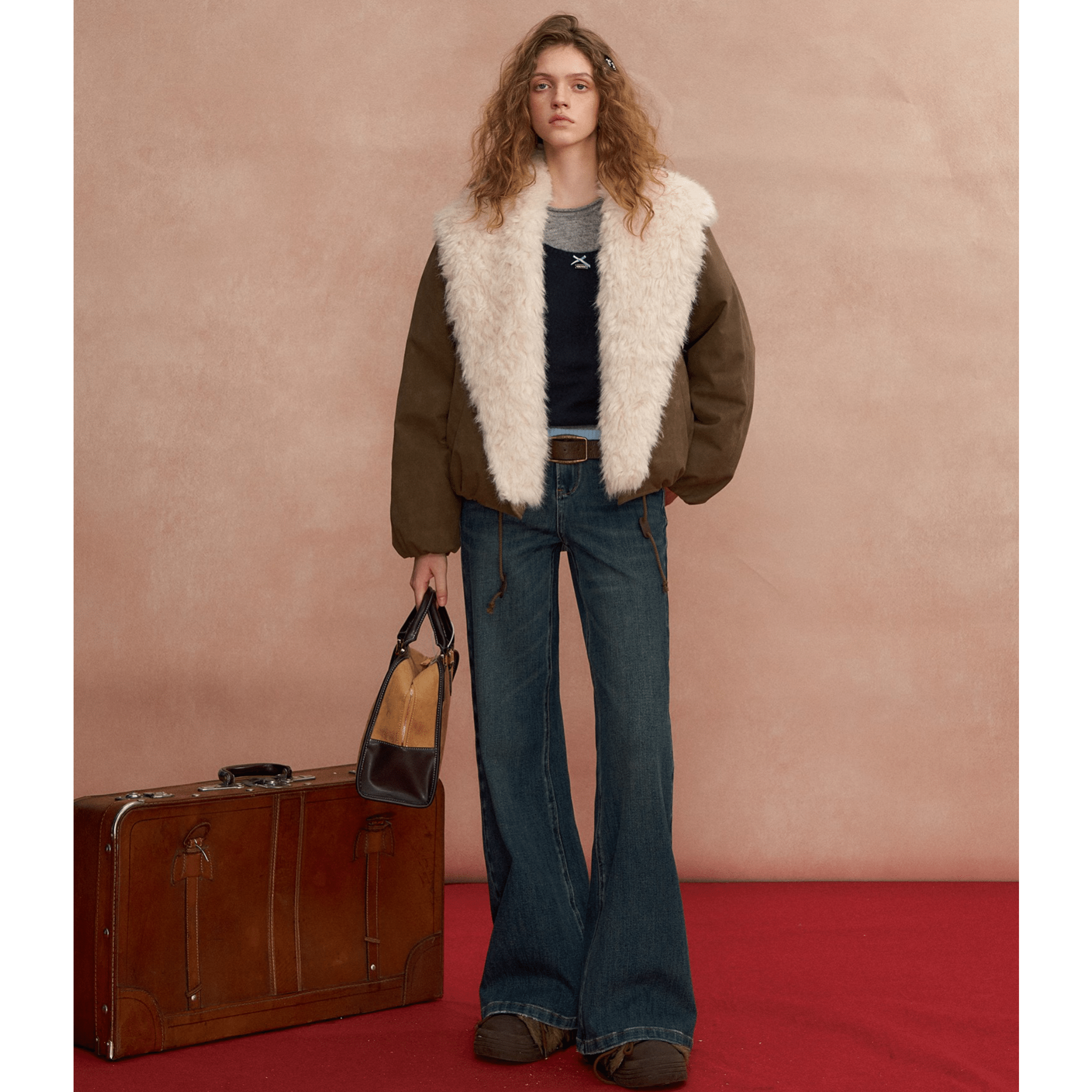 SOMESOWE Large Lapel Tulip - style Short Down Jacket in Khaki | MADAX