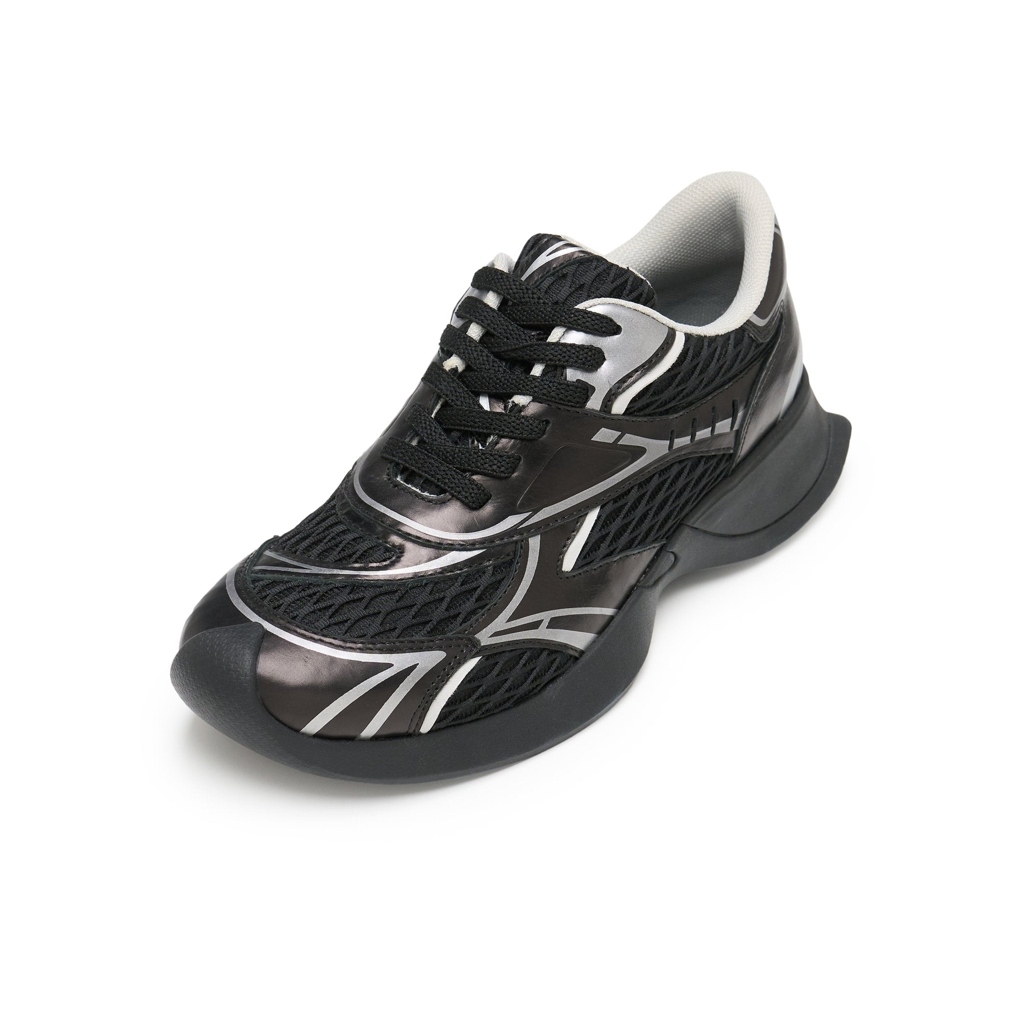 LOST IN ECHO Mesh Stitching Embossed Vintage Running Shoes In Black | MADAX