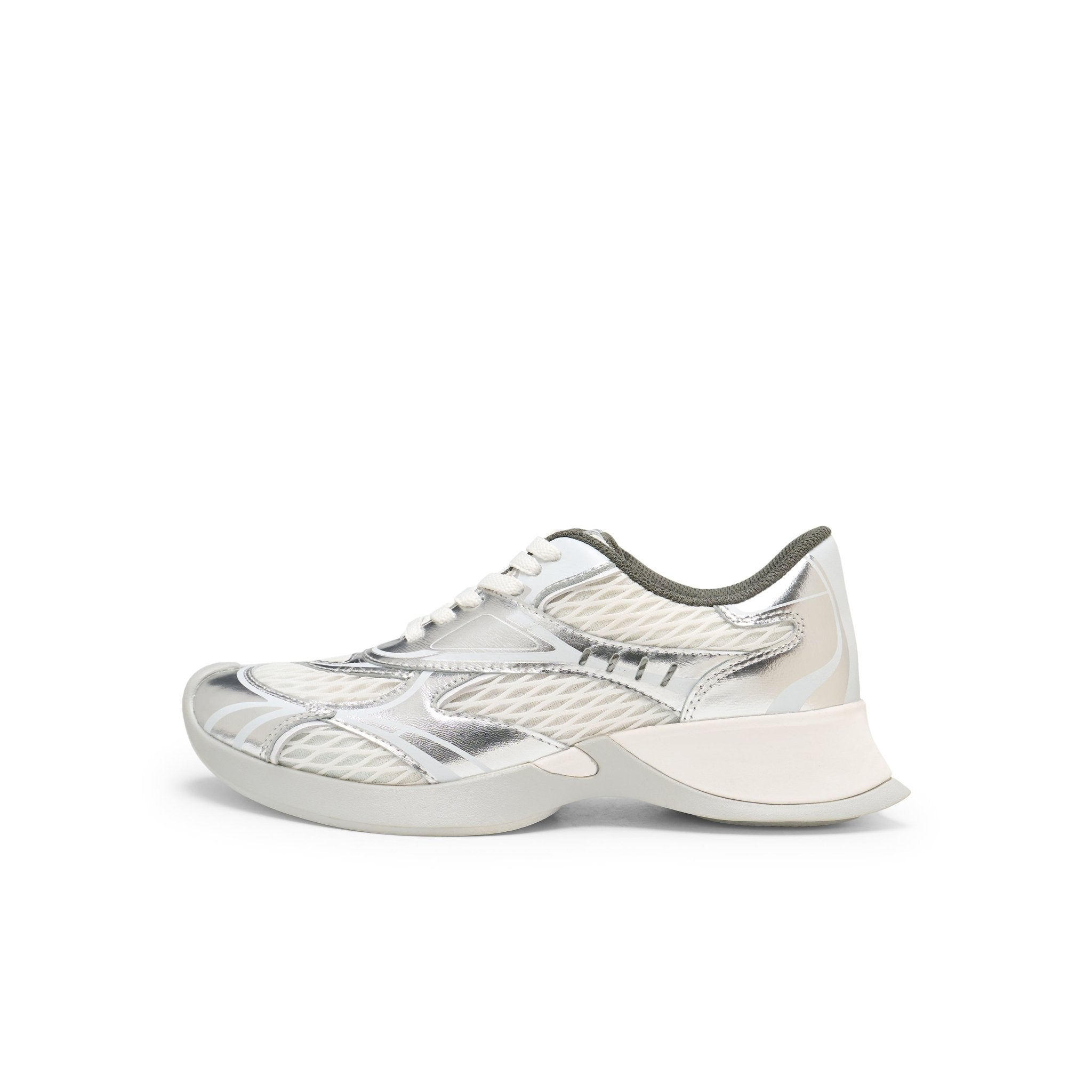 LOST IN ECHO Mesh Stitching Embossed Vintage Running Shoes In Silver | MADAX