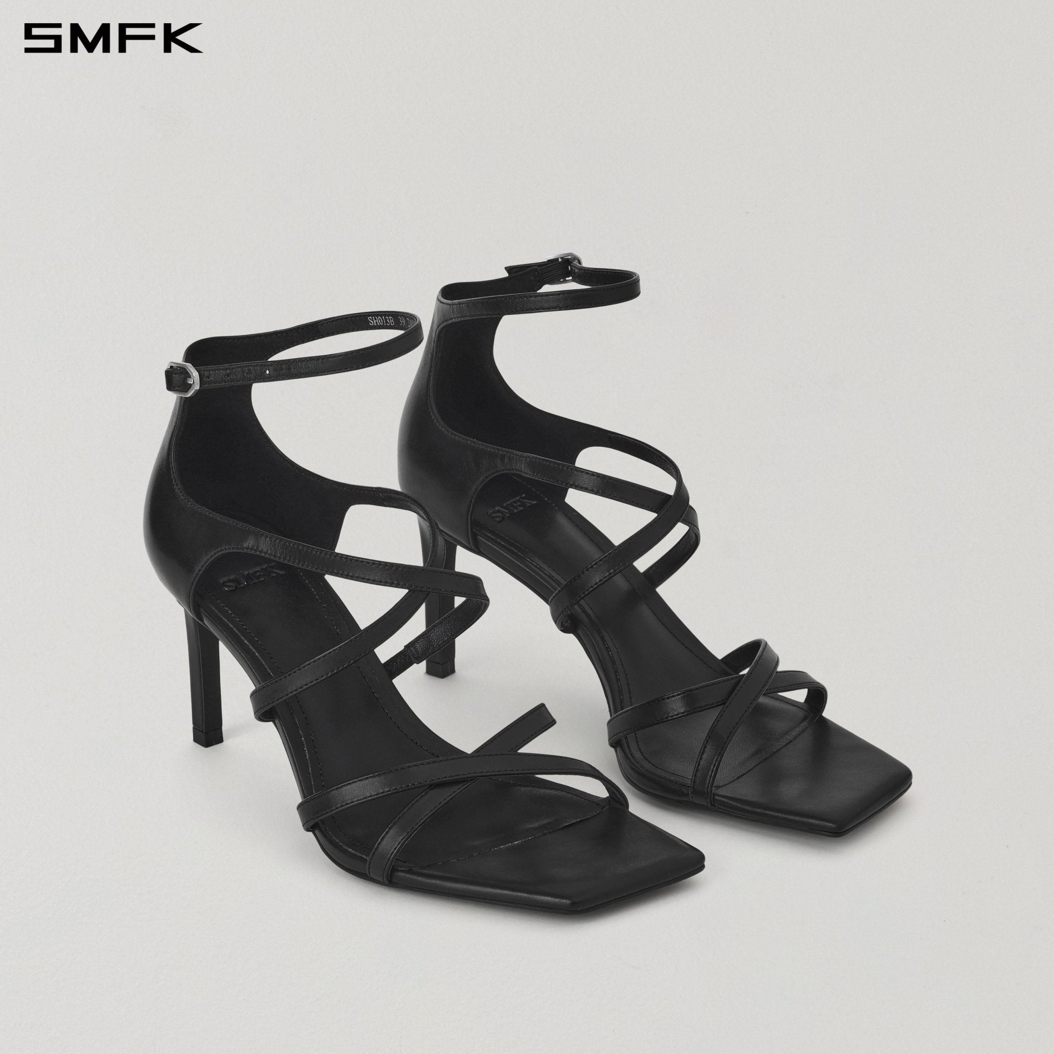 SMFK Mirage Cross Leather Sandal | MADAX