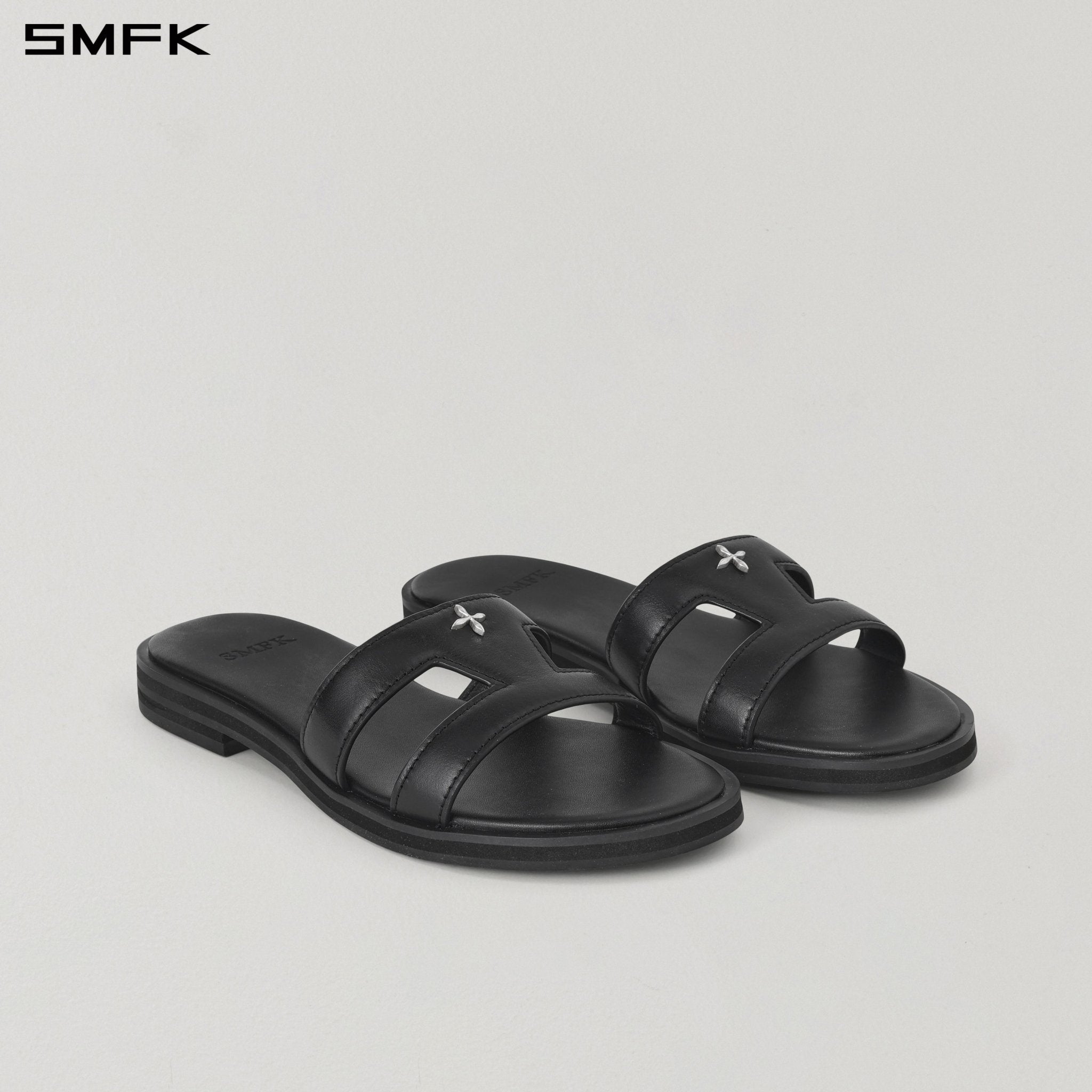 SMFK Mirage Prism Flat Leather Sandal | MADAX