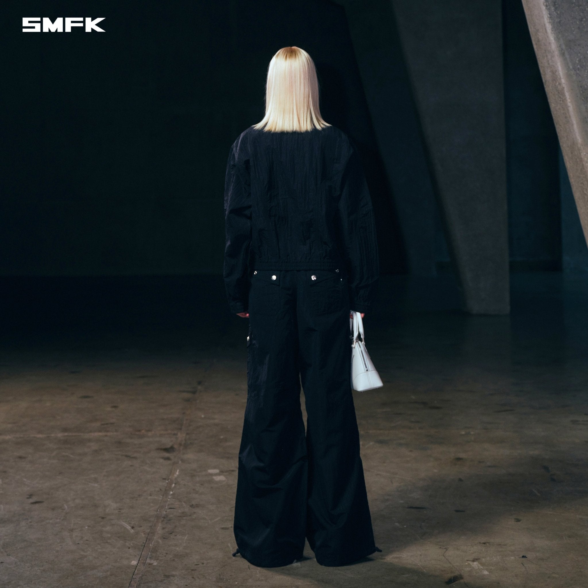 SMFK Mirage Tower Sports Pants In Lightning Black | MADAX