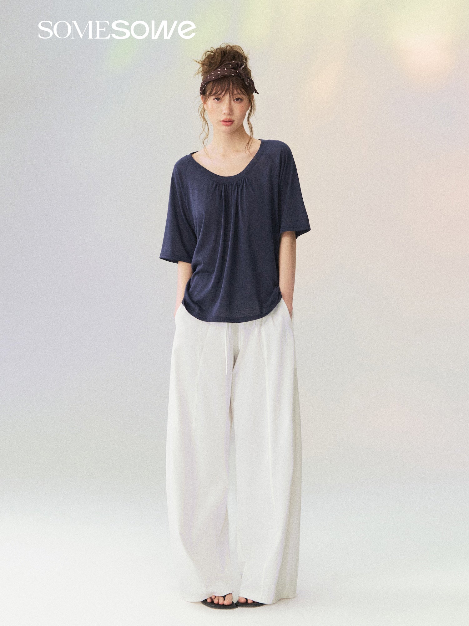 SOMESOWE Navy Blue V-Neck Short-Sleeved T-Shirt | MADAX