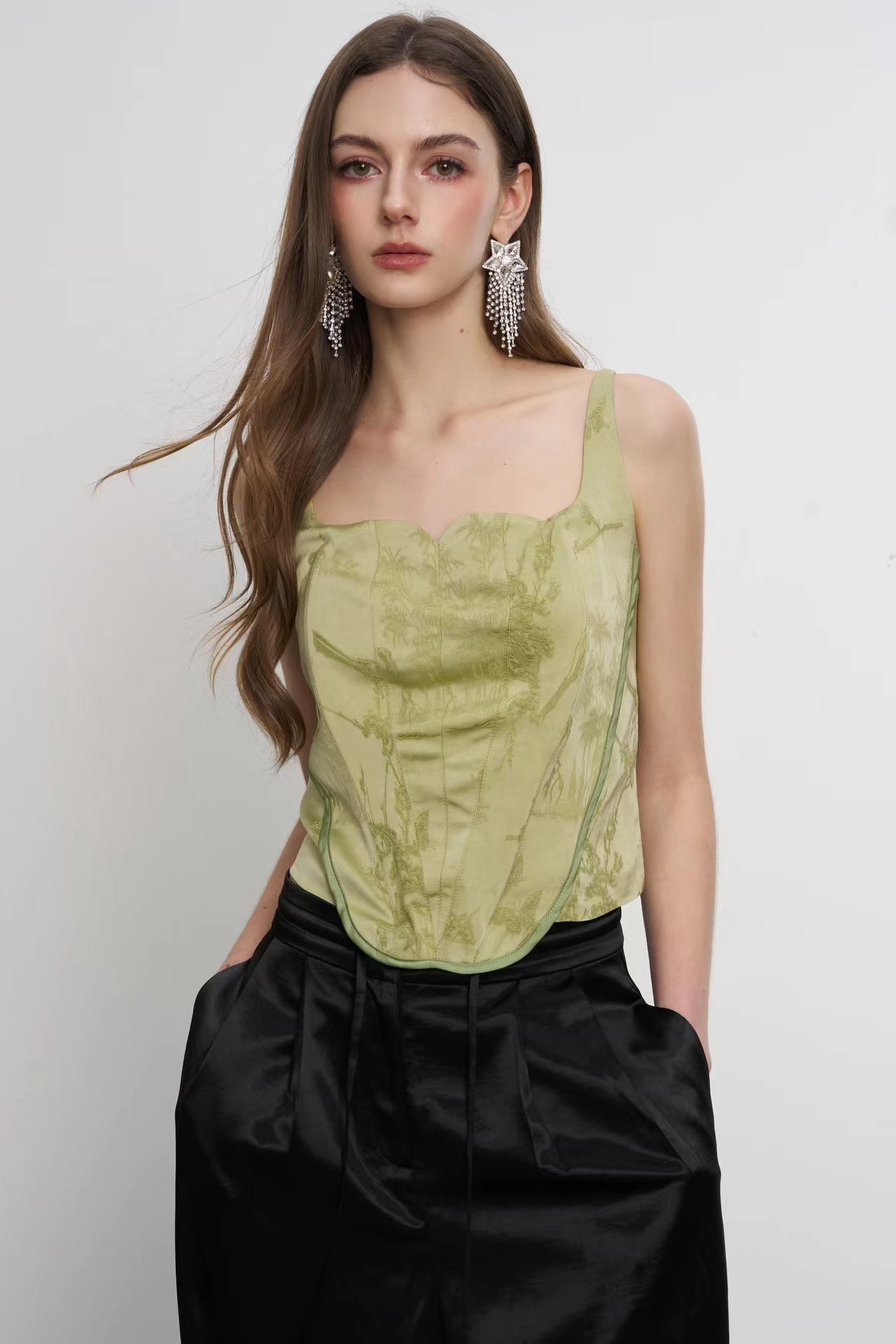 AIMME SPARROW New Chinese Embroidery Vest In Green | MADAX