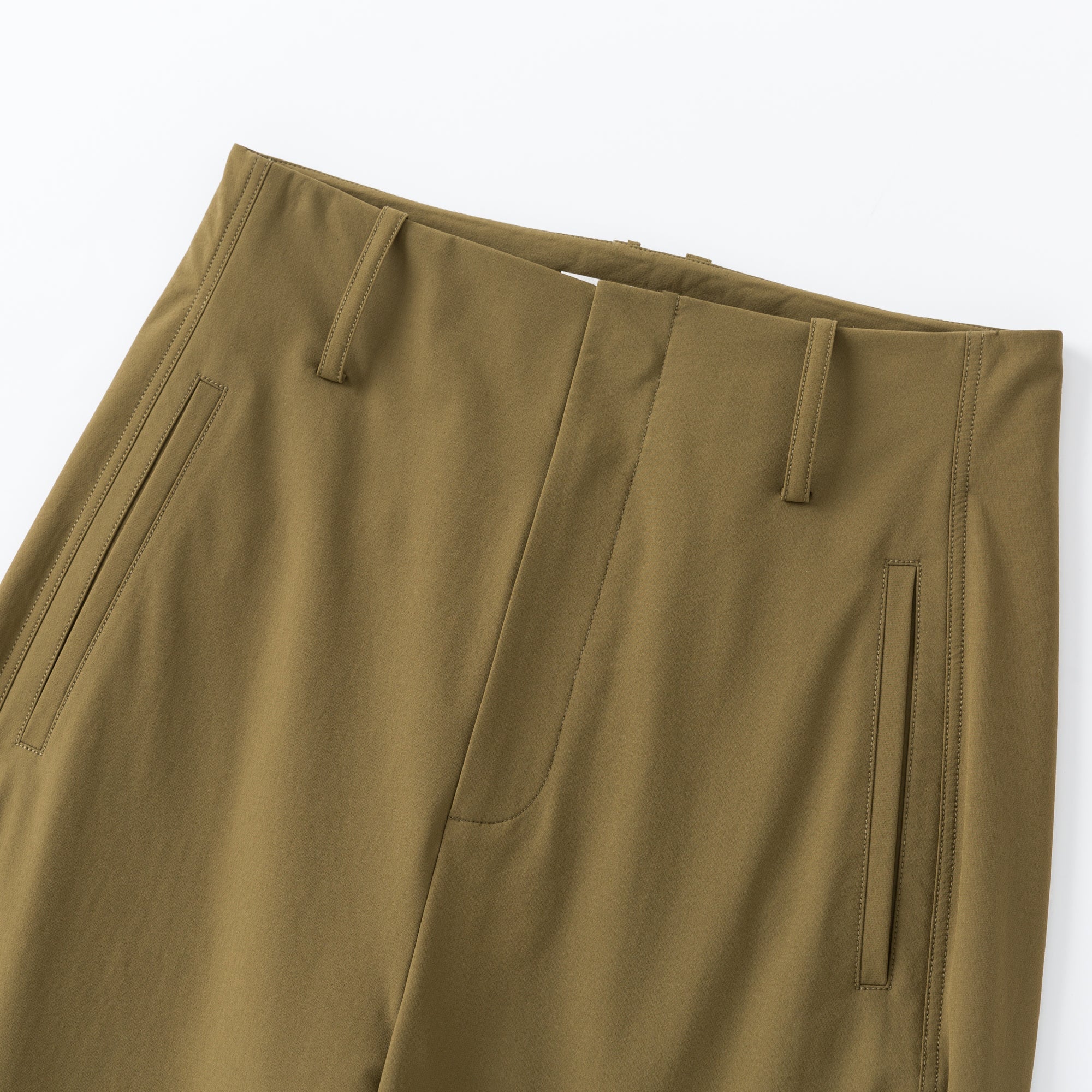 Ther. Olive Drab High-waisted Tapered Trousers | MADA IN CHINA