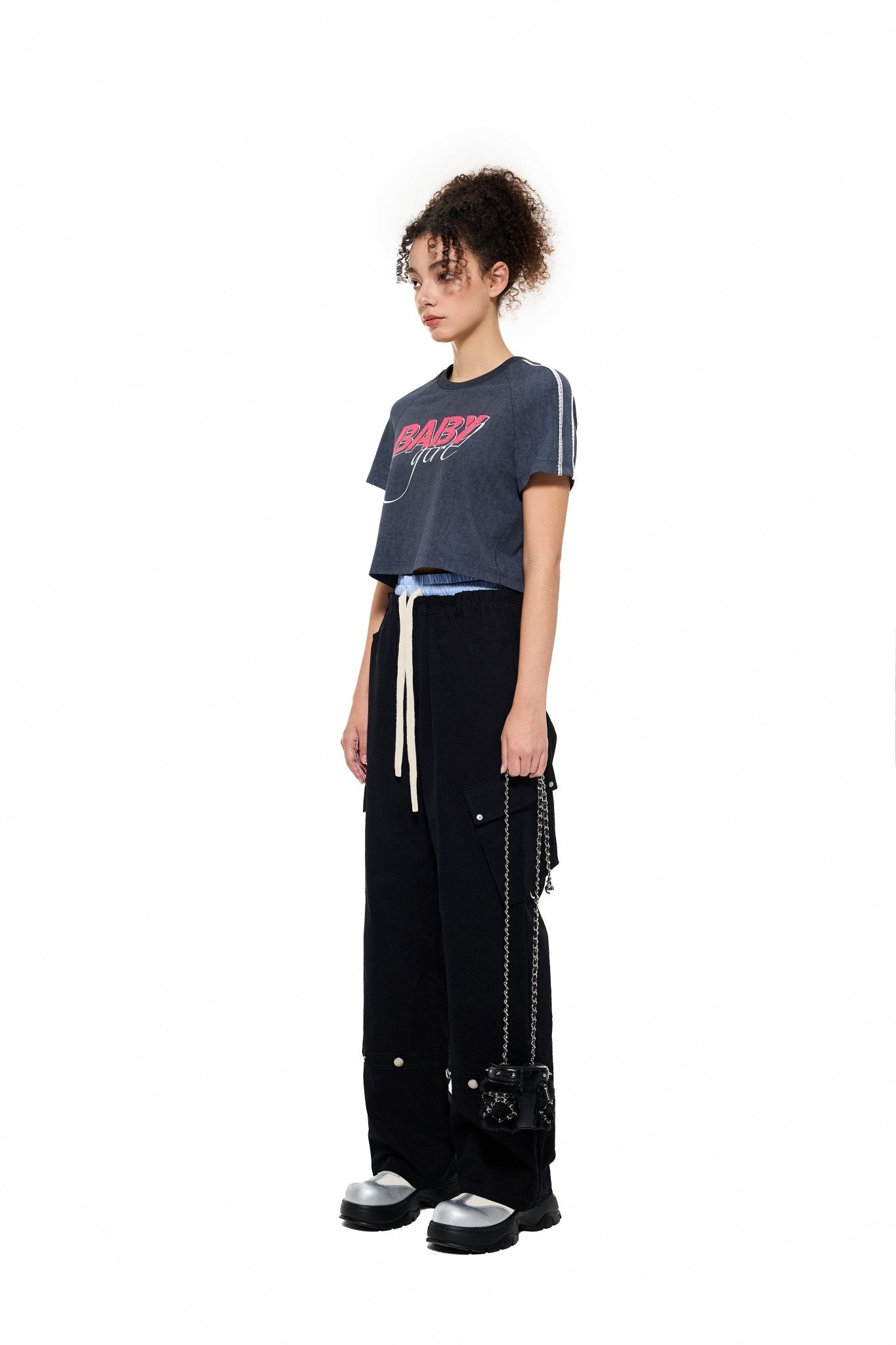 Alexia Sandra Paperbag - Waist Cargo Trousers in Black | MADA IN CHINA