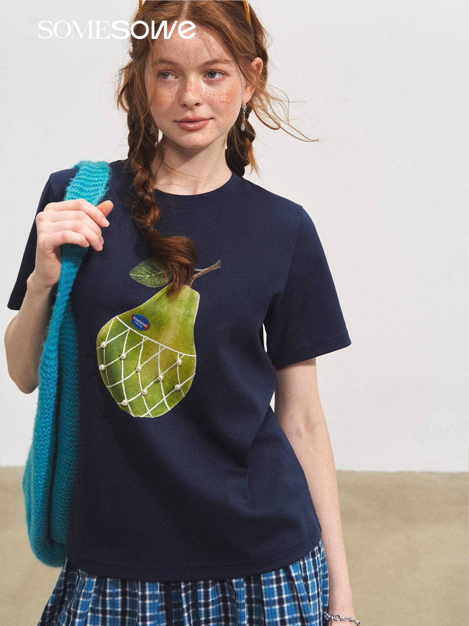 SOMESOWE Pear Short - sleeved T-shirt In Navy Blue | MADAX
