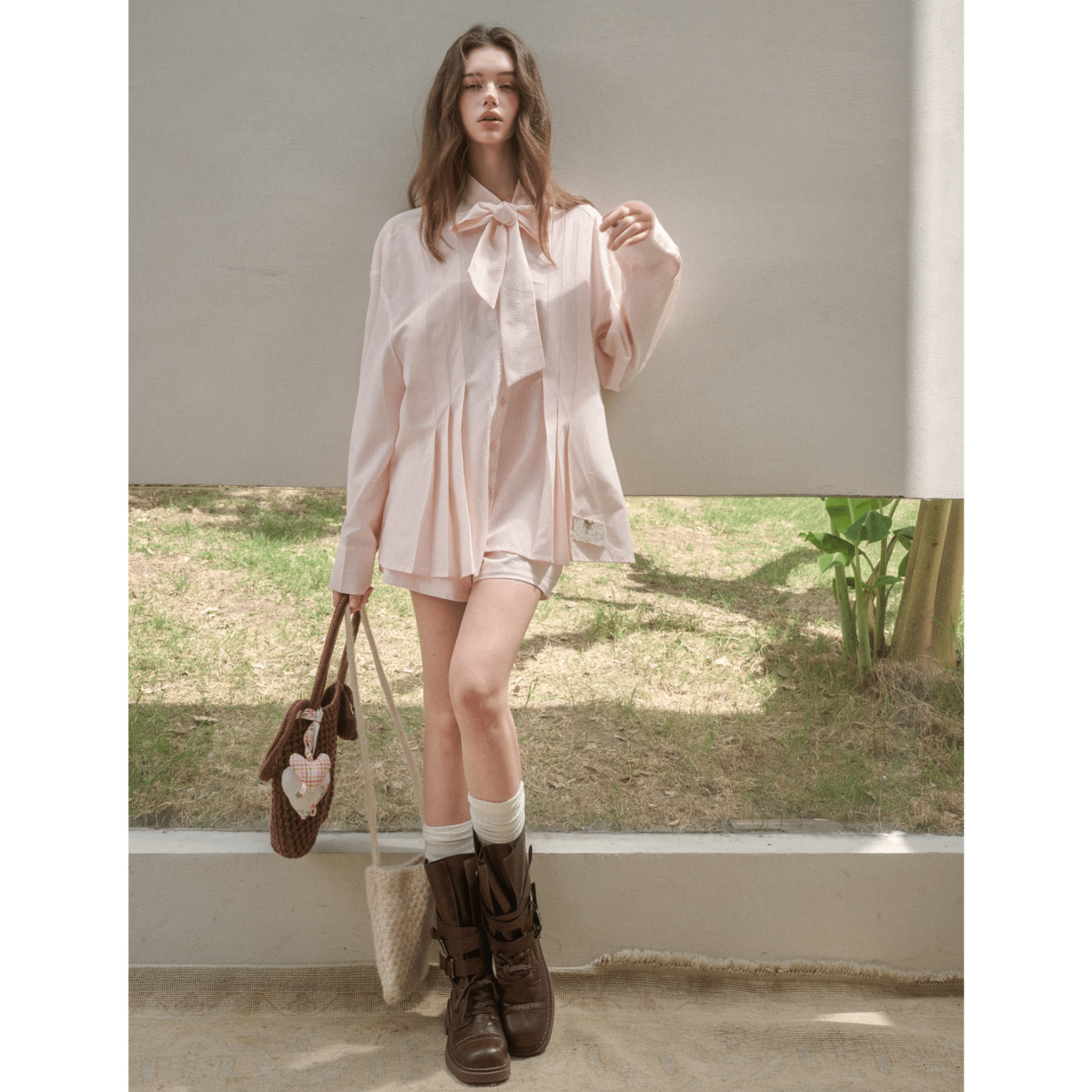 Group of Universe "Perfume Memo" Shorts in Pink | MADAX