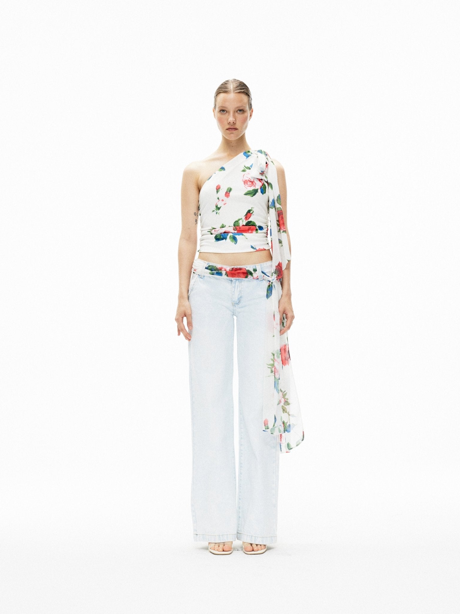ARTE PURA Printed Ribbon Stretch One - shoulder Top In White | MADAX