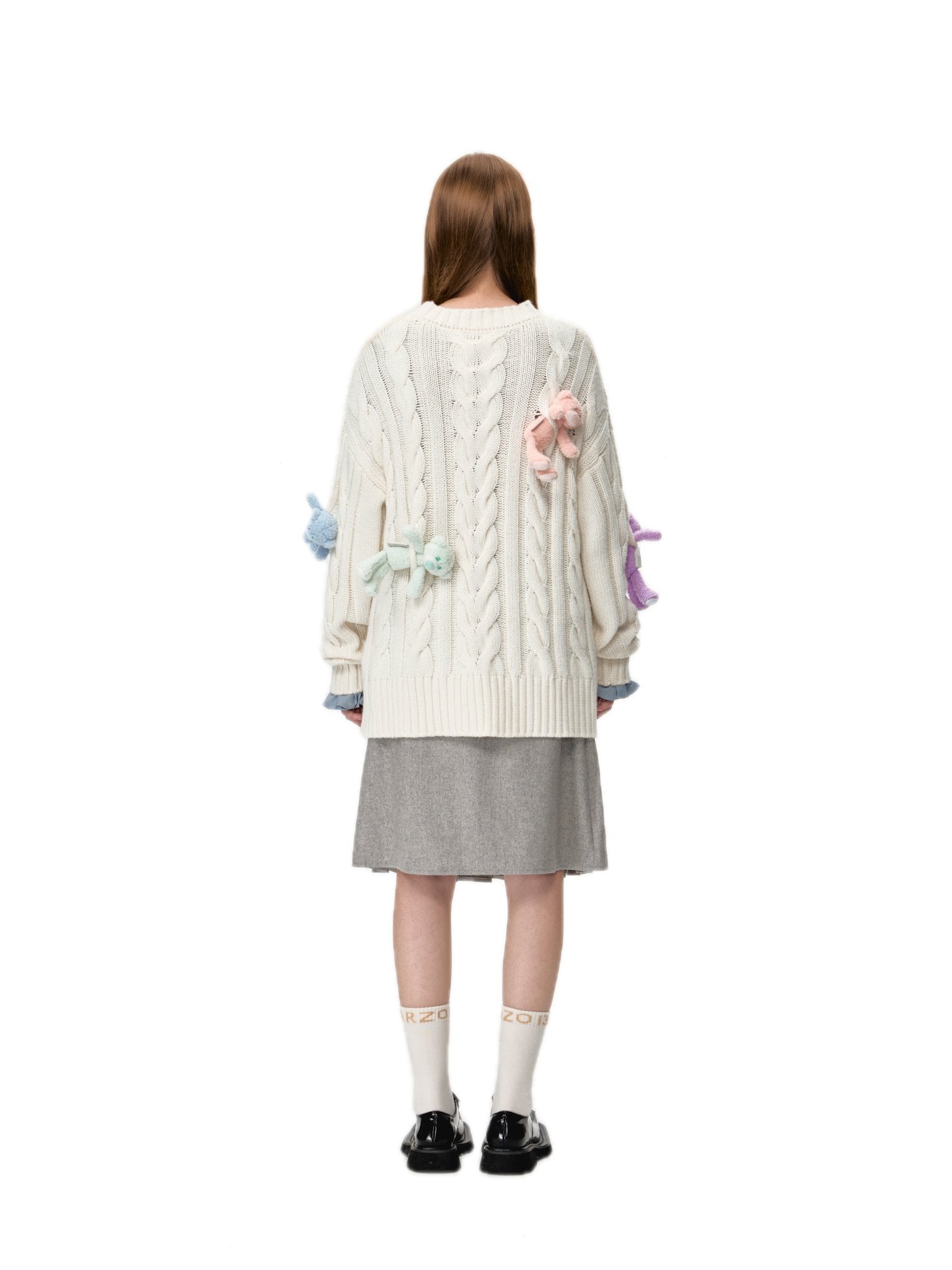 13DE MARZO Rainbow Bear Weave Sweater In White | MADAX