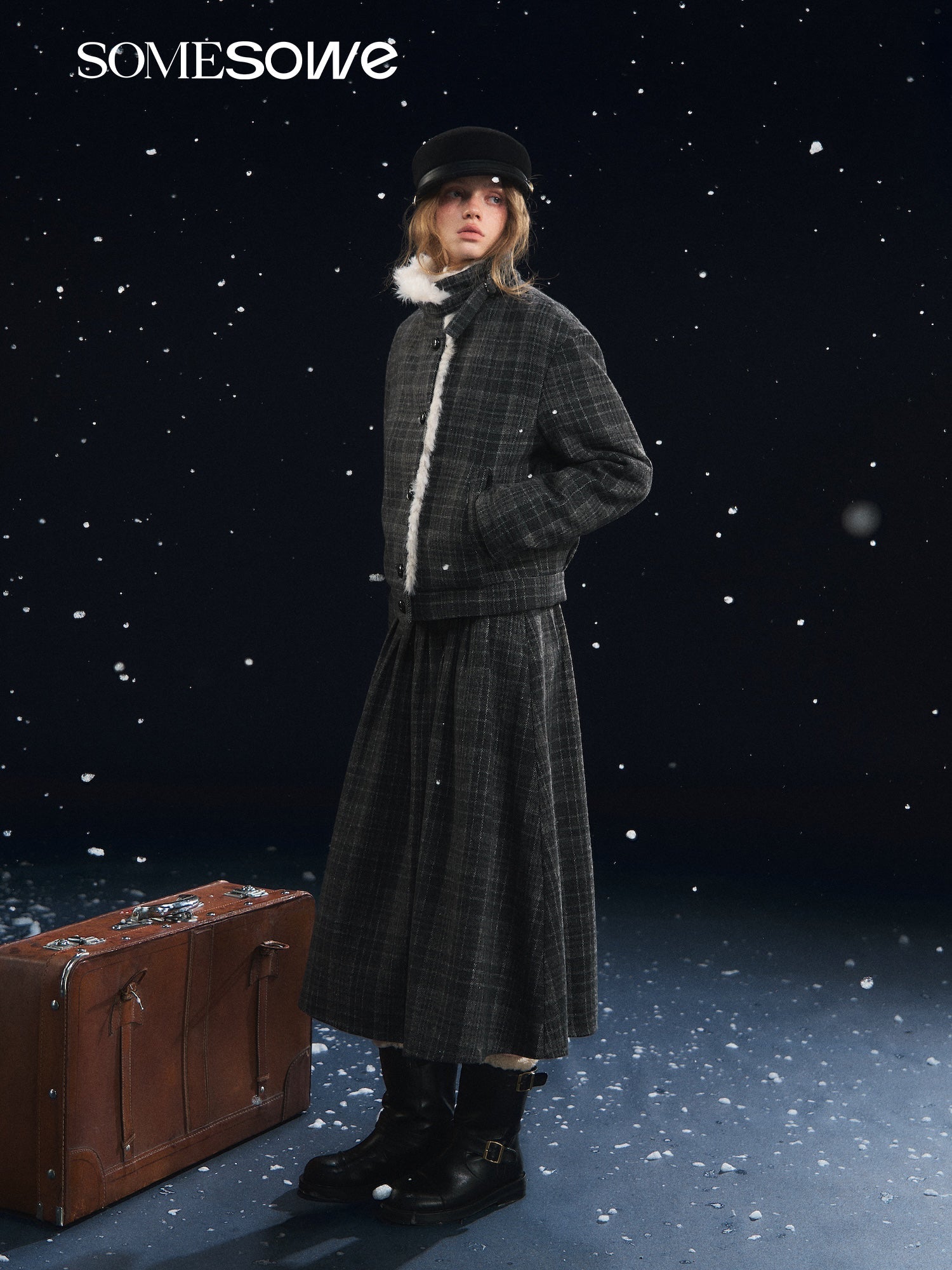 SOMESOWE Retro Plaid Cotton - padded Jacket with Fur Collar in Gray | MADAX