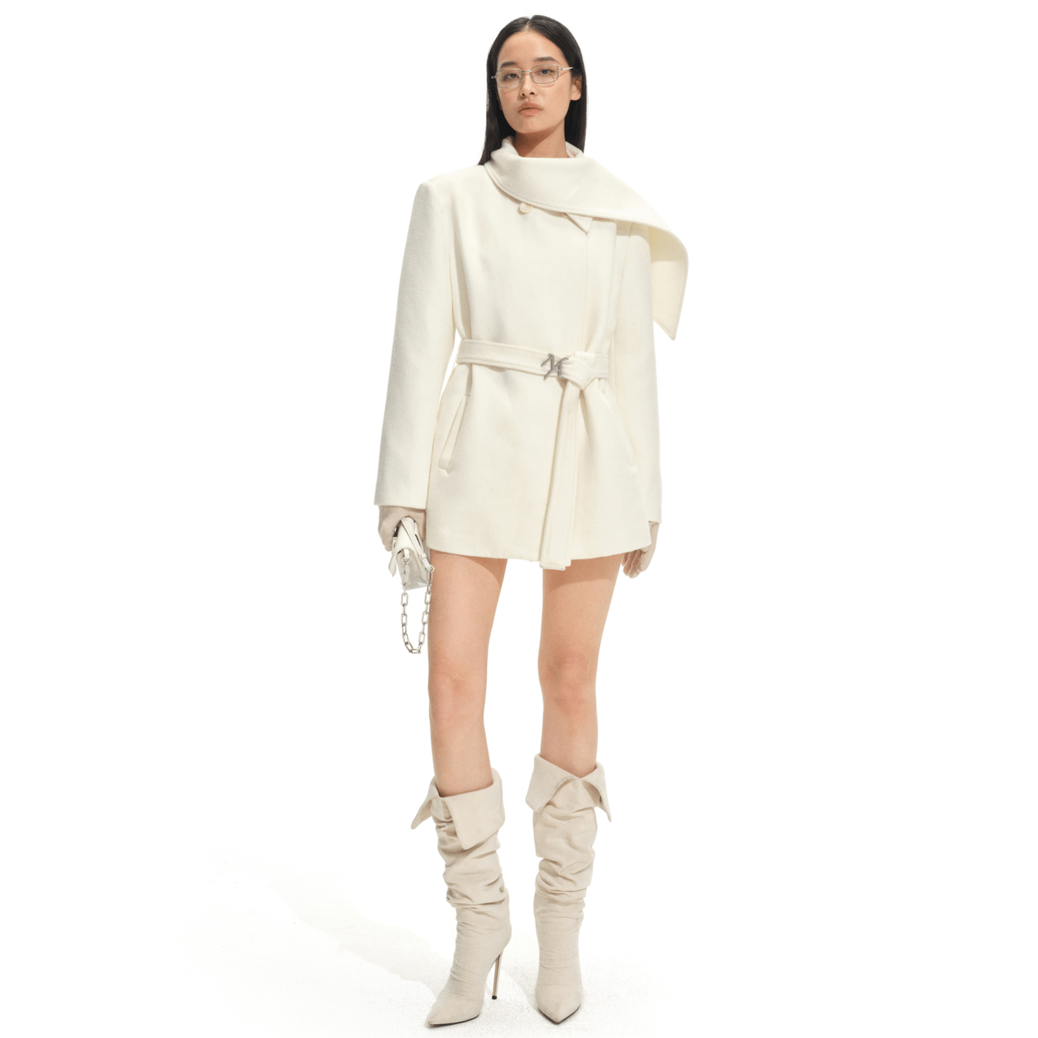 NAWS Roy Woolen Coat in White | MADAX