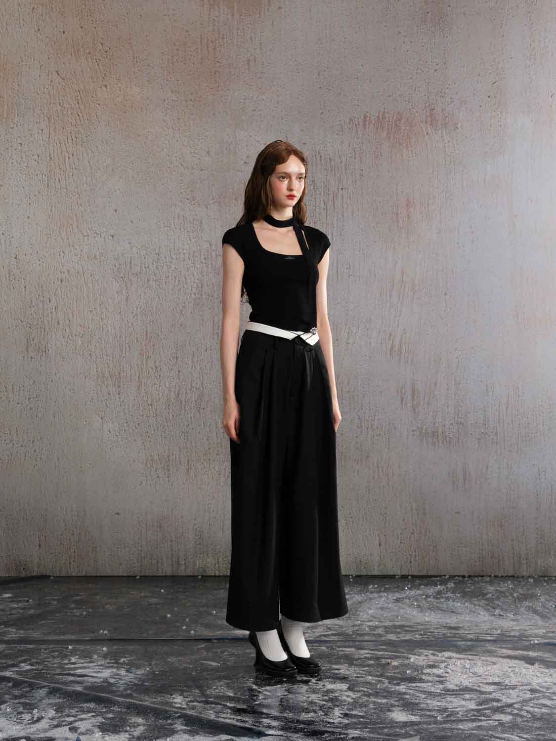 ARTE PURA Ruffled Wide-leg Trousers In Black | MADA IN CHINA